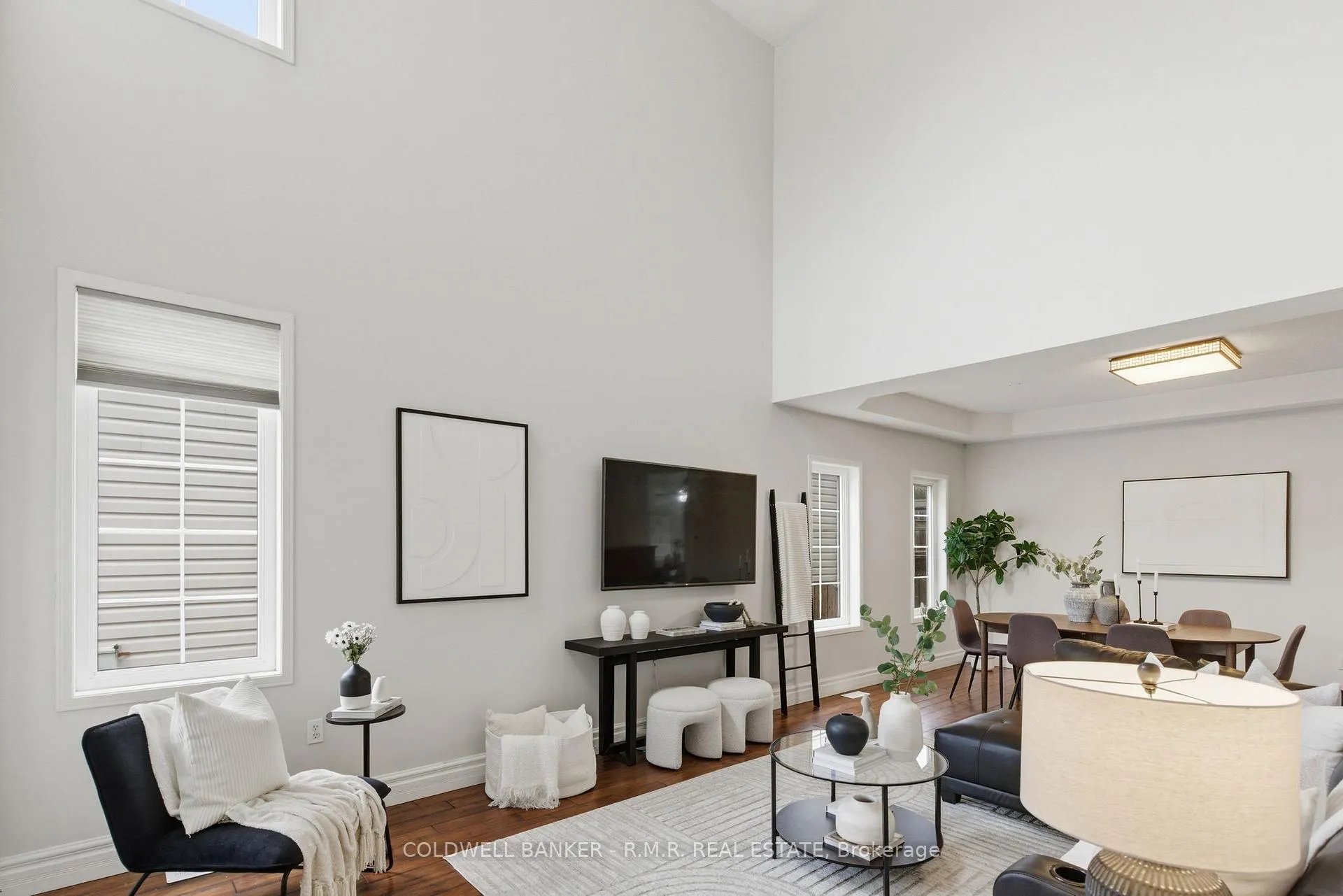 Photo 3 of 1420 Coldstream Drive, Oshawa, Taunton — HOMEH