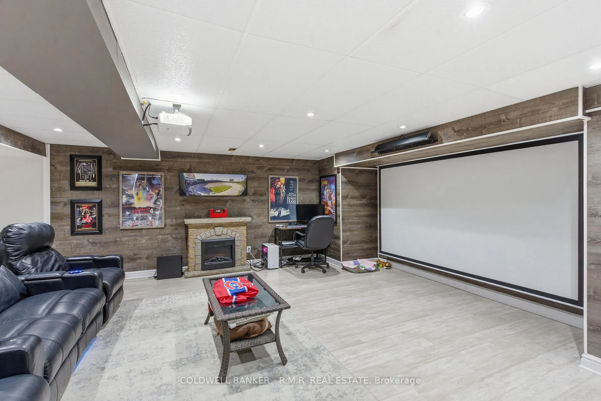 Photo 31 of 1420 Coldstream Drive, Oshawa, Taunton — HOMEH