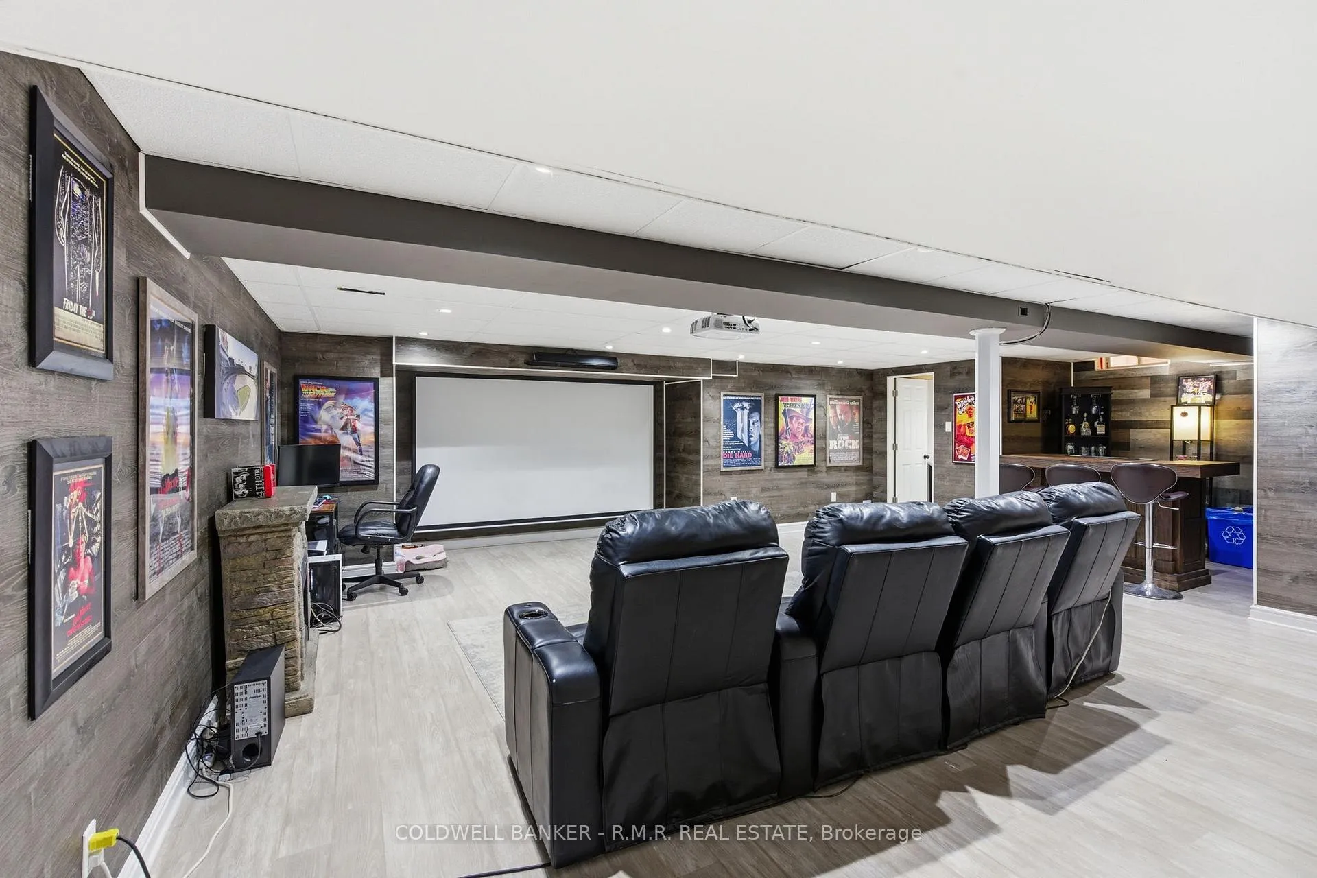 Photo 32 of 1420 Coldstream Drive, Oshawa, Taunton — HOMEH