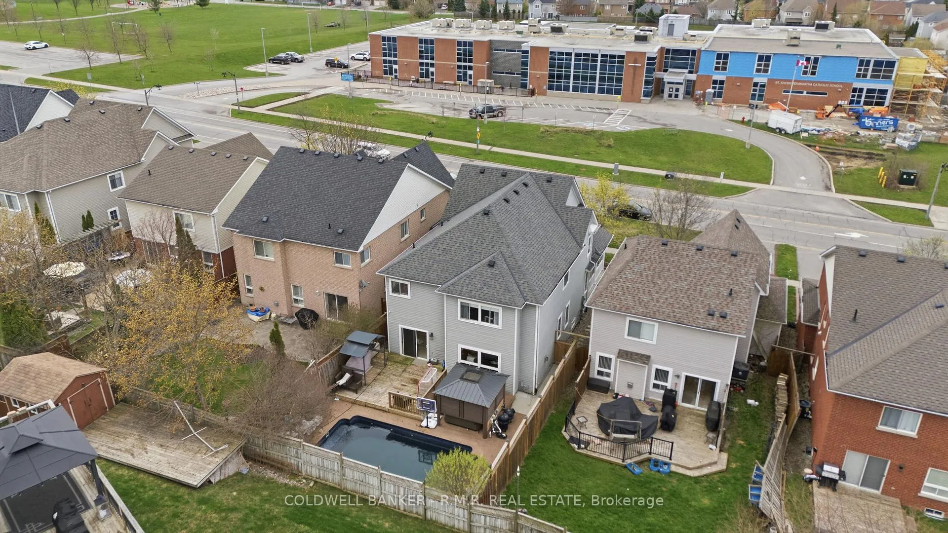 Photo 39 of 1420 Coldstream Drive, Oshawa, Taunton — HOMEH