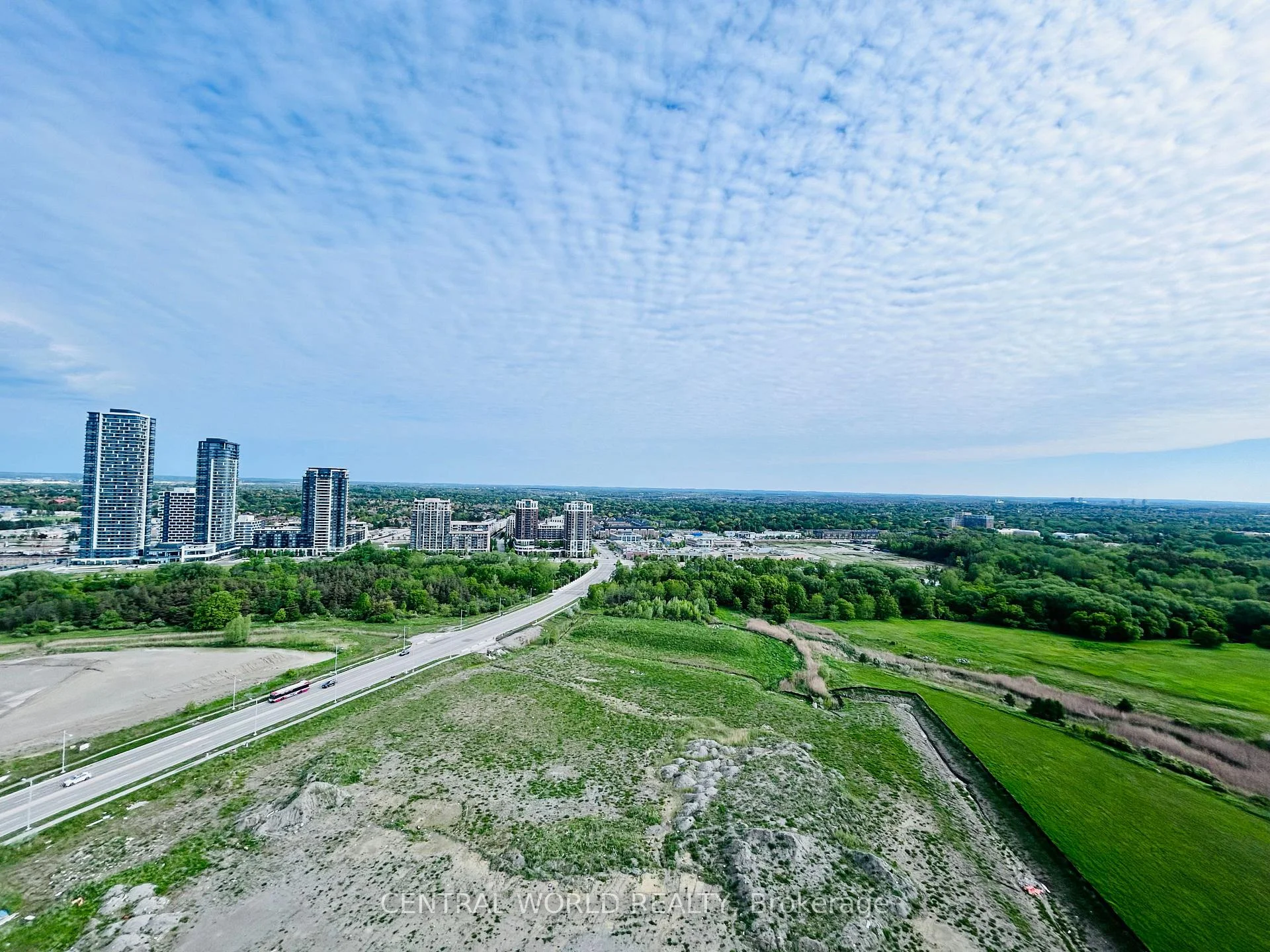 Photo 9 of Unit 508, 56 Andre De Grasse Street, Markham, Unionville — HOMEH