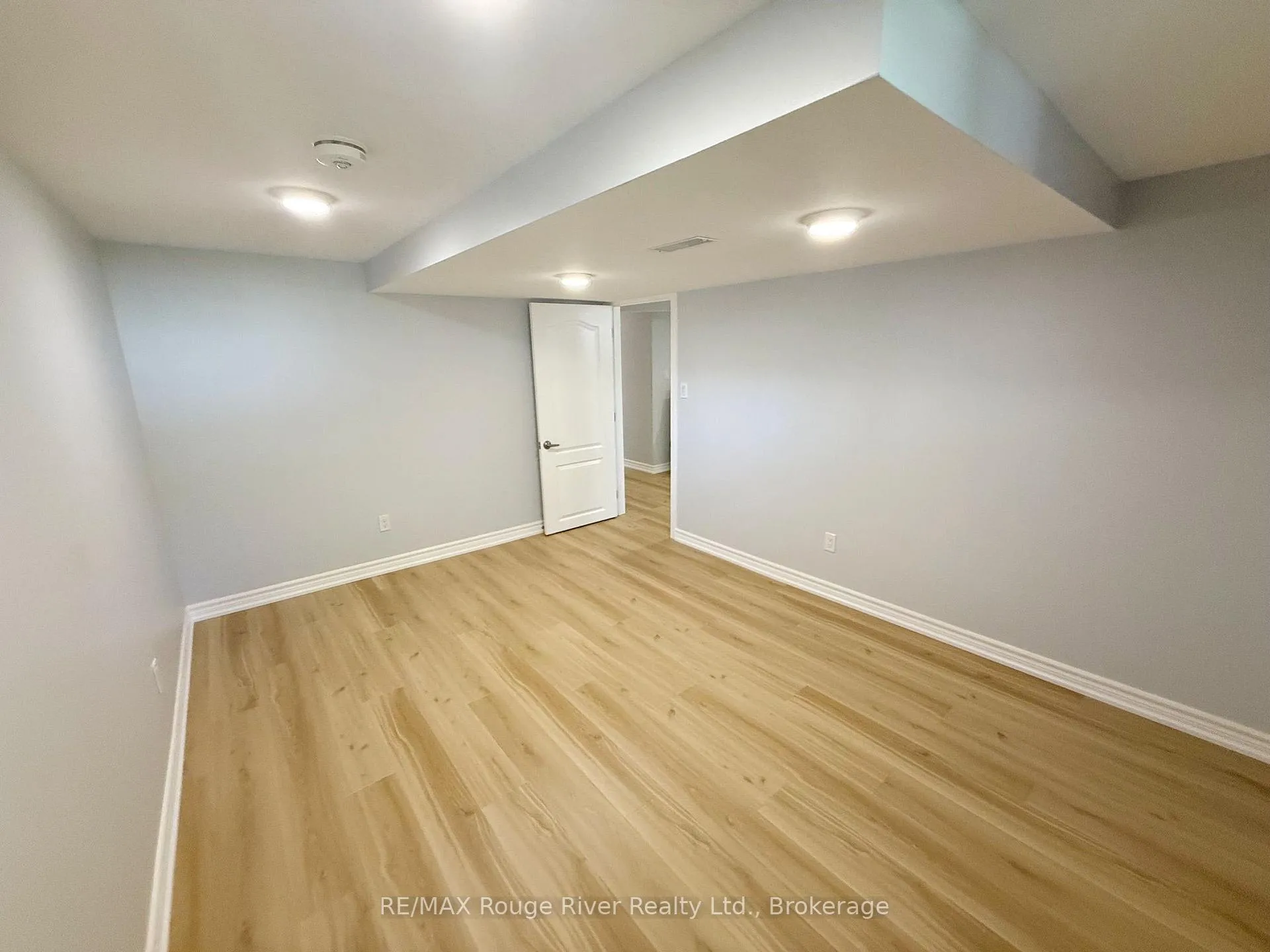 Photo 18 of 200 Trent Street E, Whitby, Downtown Whitby — HOMEH