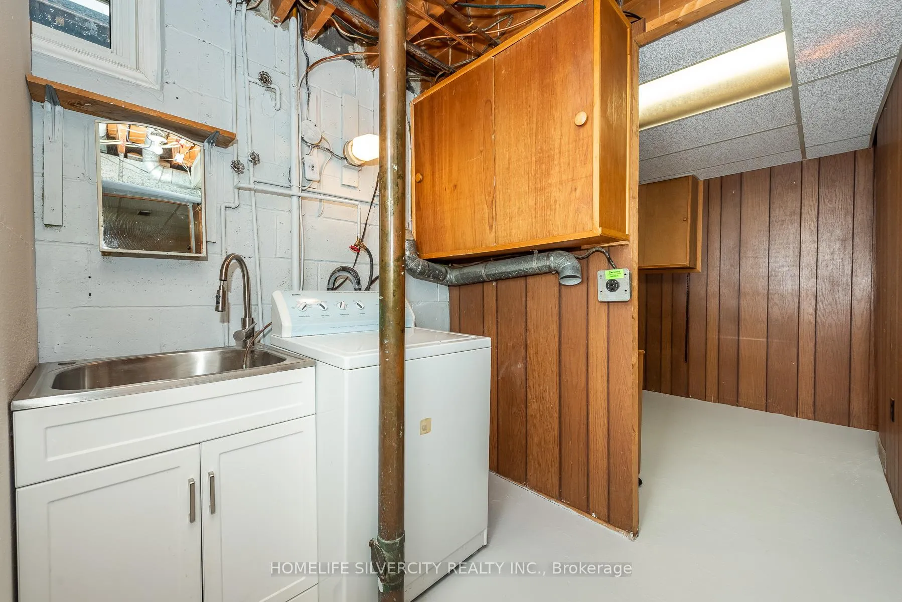 Photo 38 of 327 The West Way, Etobicoke, Willowridge-Martingrove-Richview — HOMEH