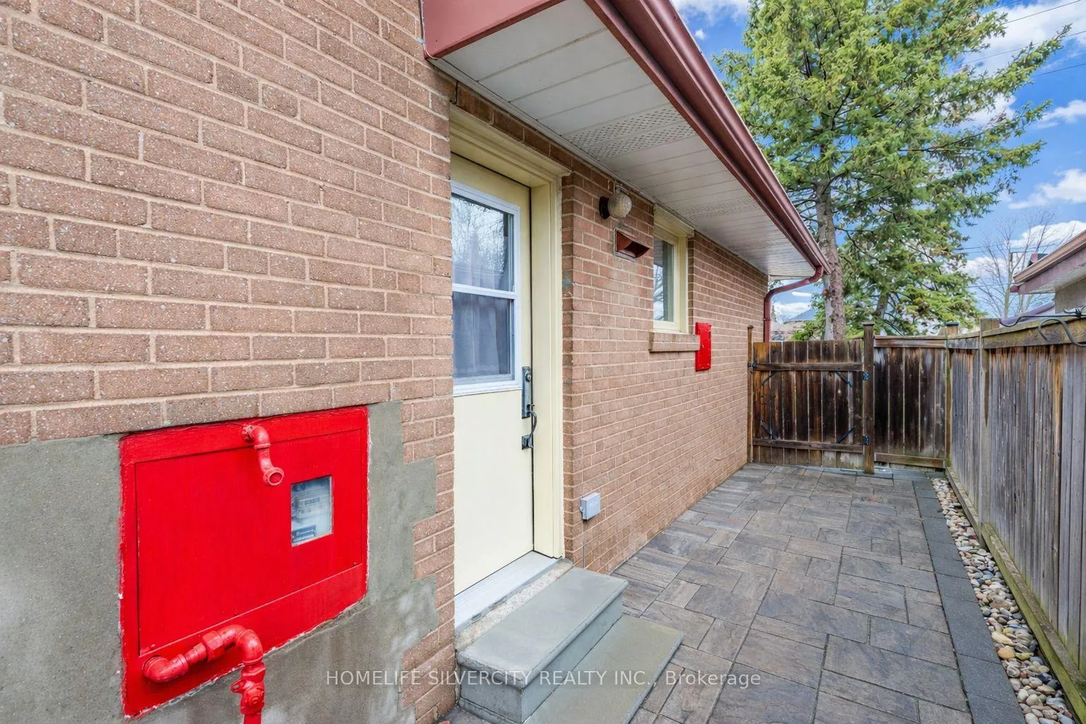 Photo 41 of 327 The West Way, Etobicoke, Willowridge-Martingrove-Richview — HOMEH