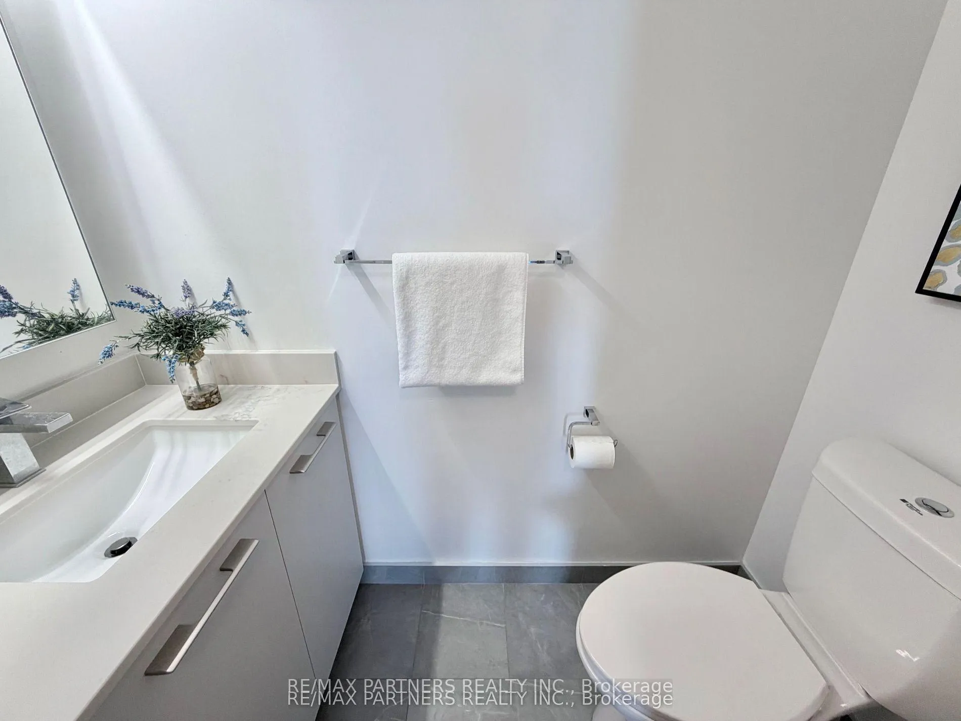 Photo 10 of Unit 2710, 8 Water Walk Drive, Markham, Unionville — HOMEH