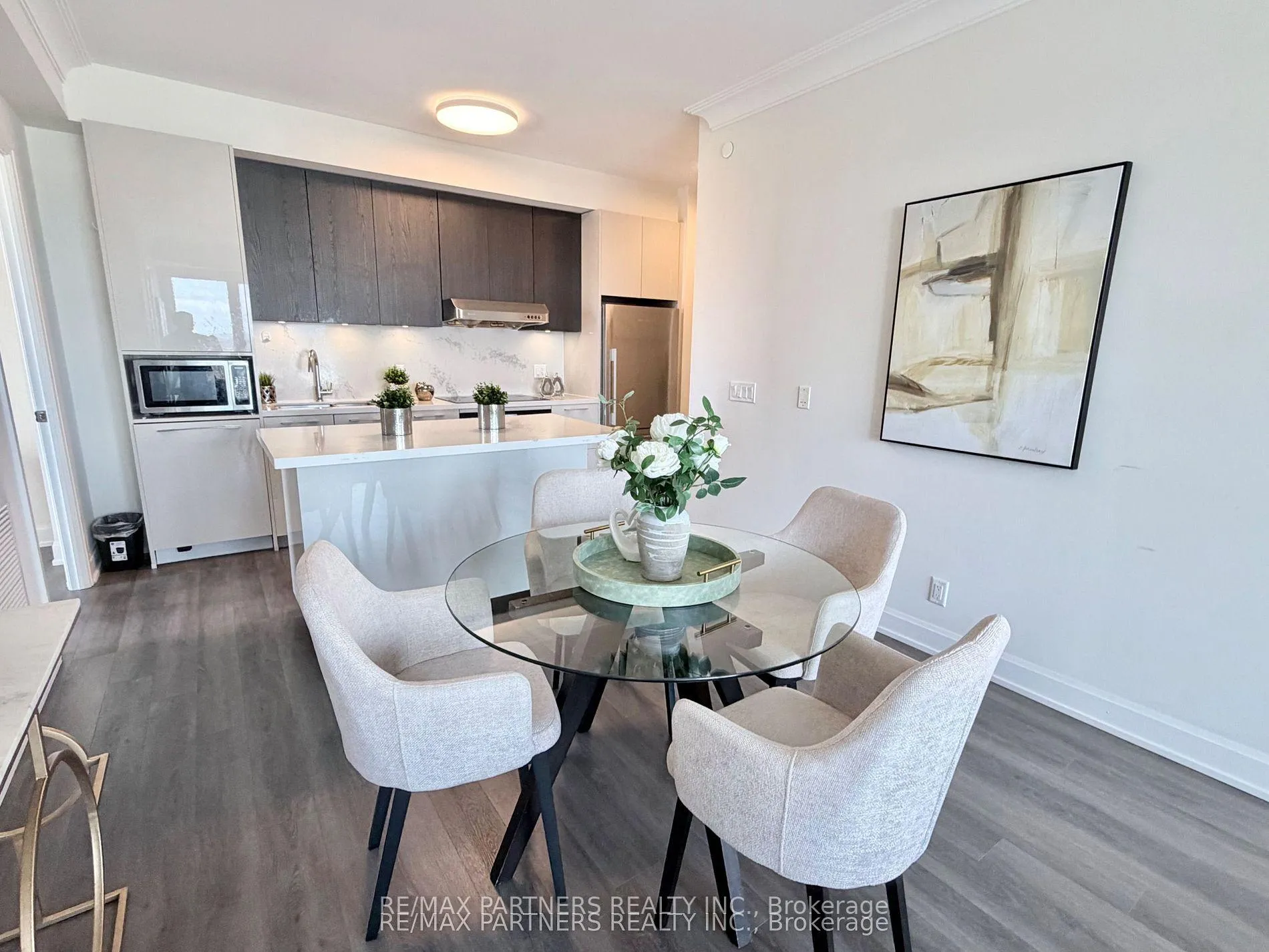 Photo 11 of Unit 2710, 8 Water Walk Drive, Markham, Unionville — HOMEH