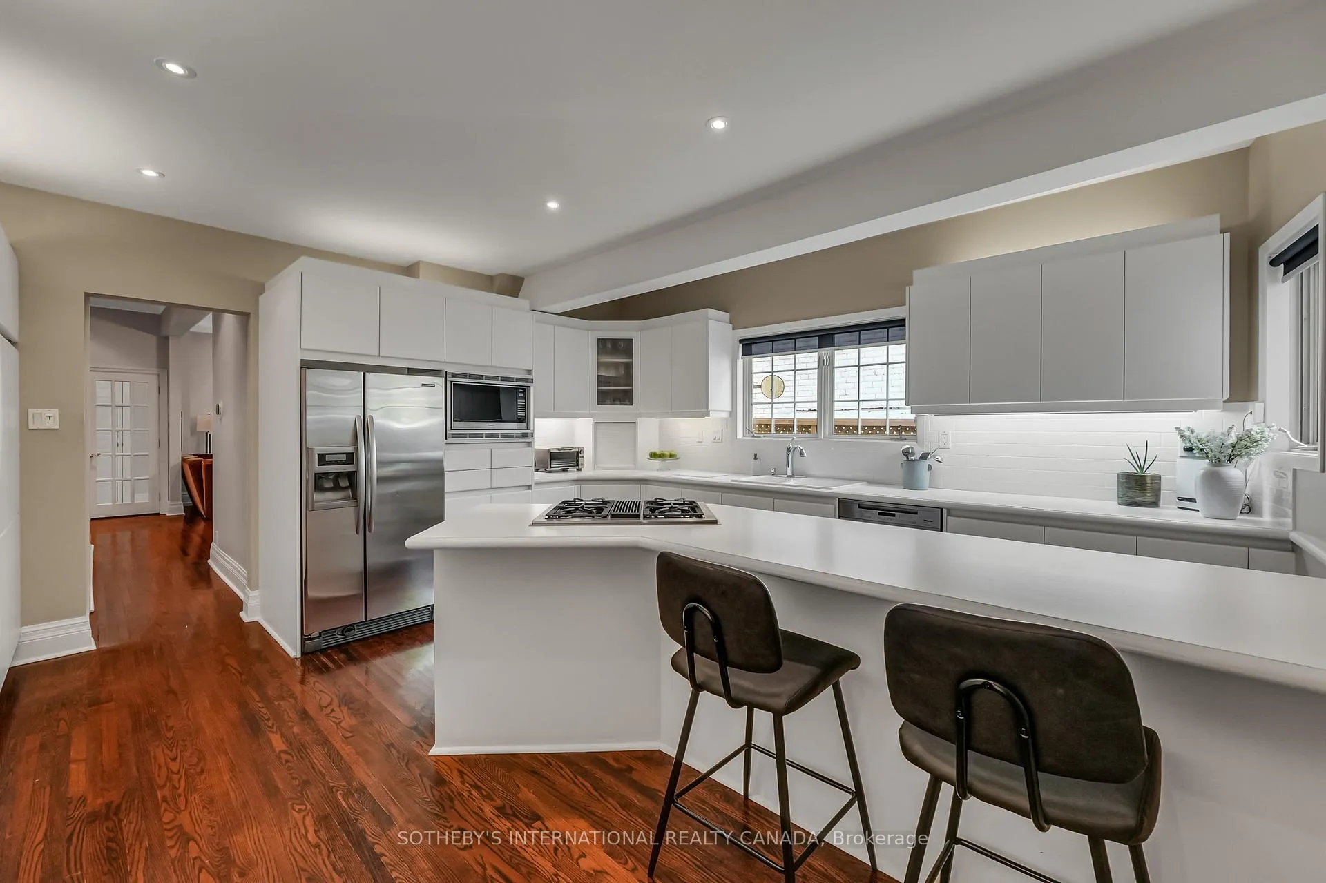 Photo 17 of 37 Walker Avenue, Toronto, Yonge-St. Clair — HOMEH