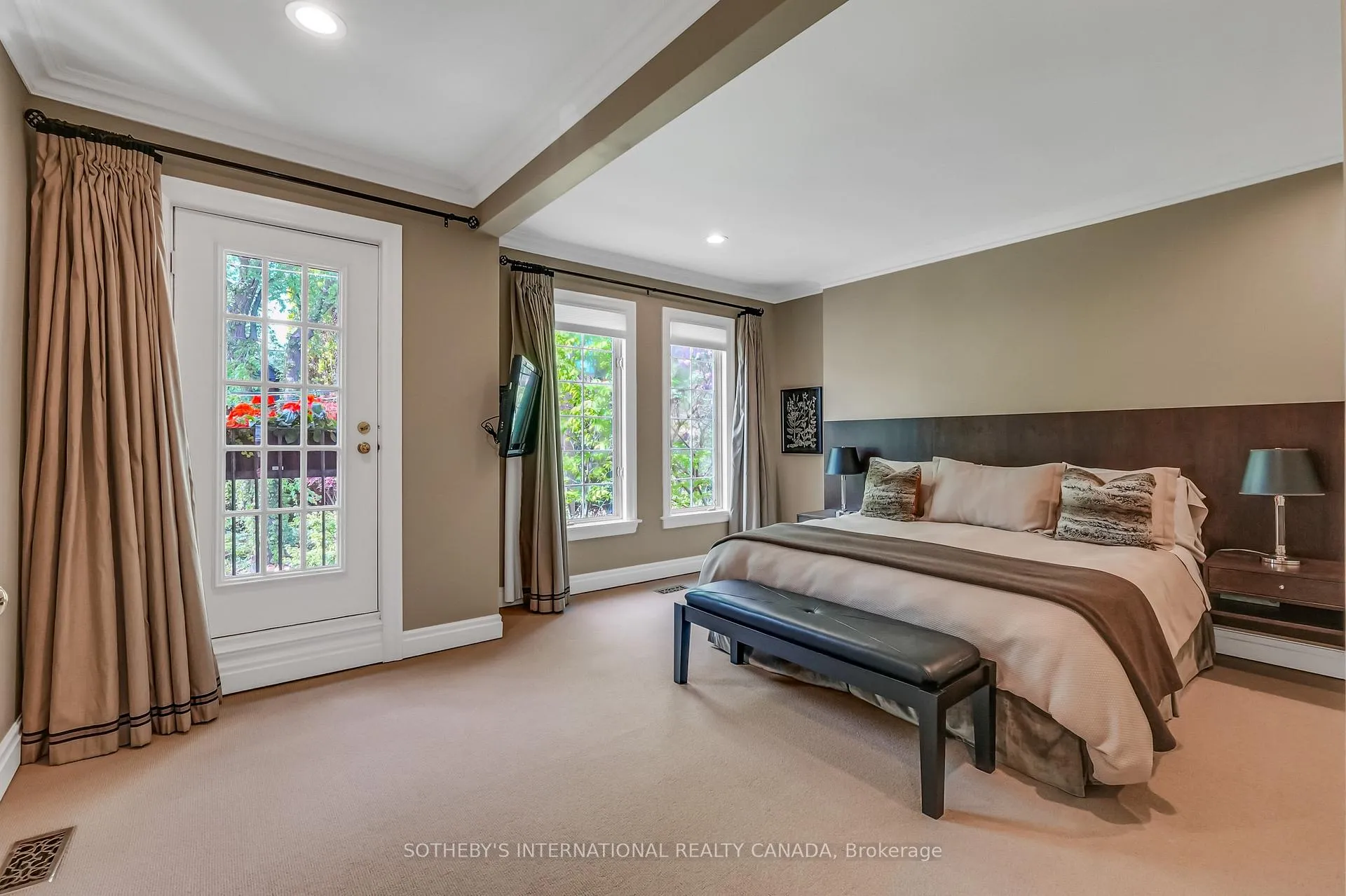 Photo 25 of 37 Walker Avenue, Toronto, Yonge-St. Clair — HOMEH