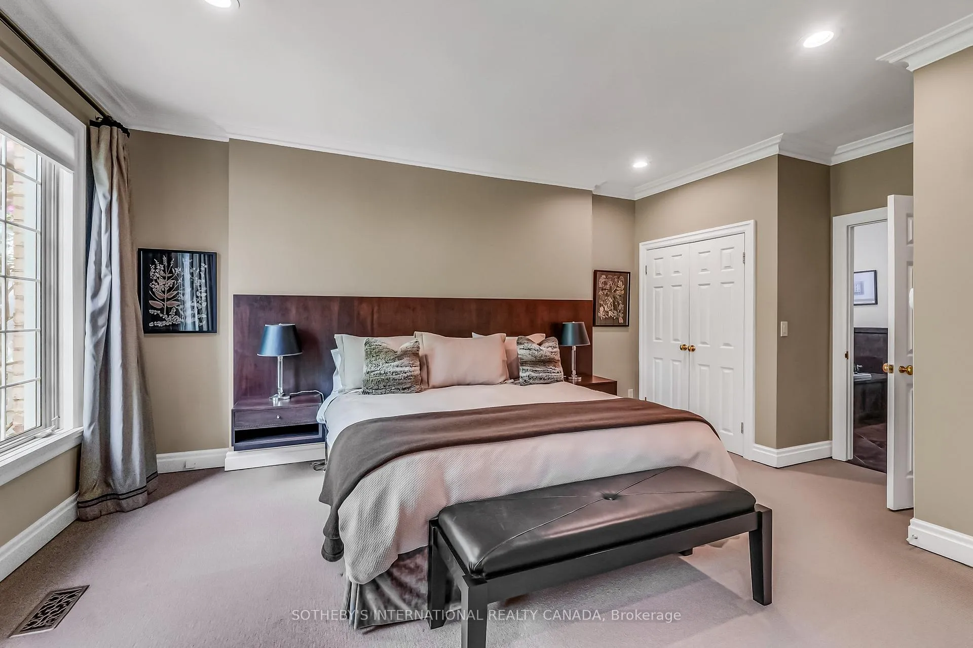 Photo 26 of 37 Walker Avenue, Toronto, Yonge-St. Clair — HOMEH