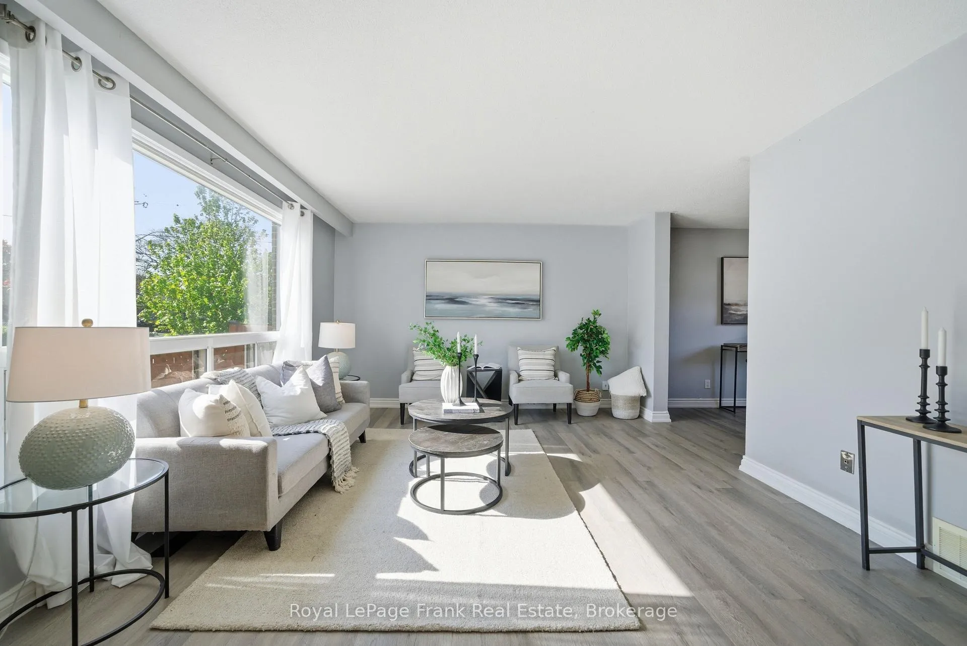 Photo 6 of 1014 Vistula Drive, Pickering, West Shore — HOMEH