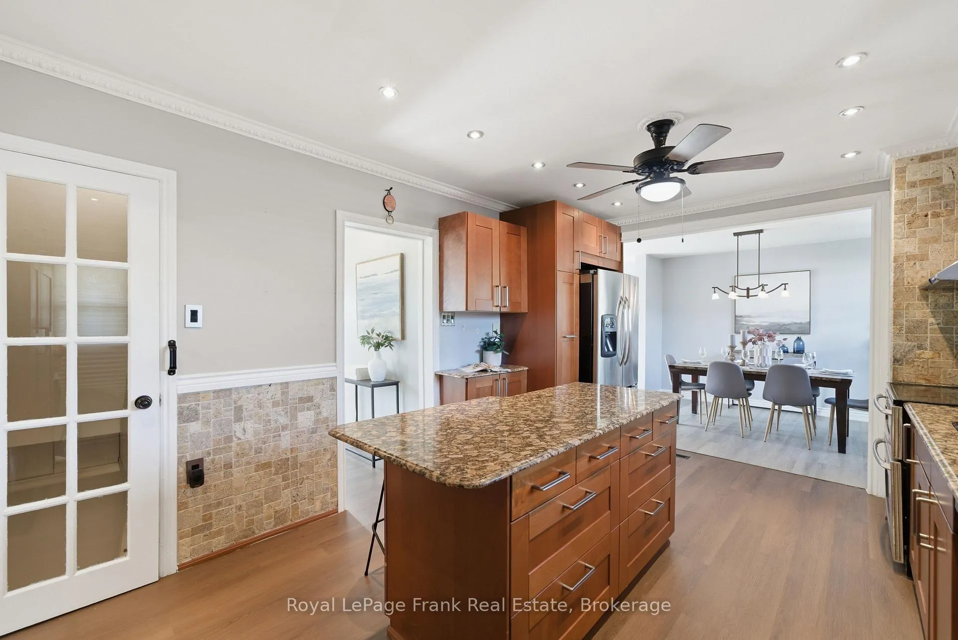 Photo 14 of 1014 Vistula Drive, Pickering, West Shore — HOMEH