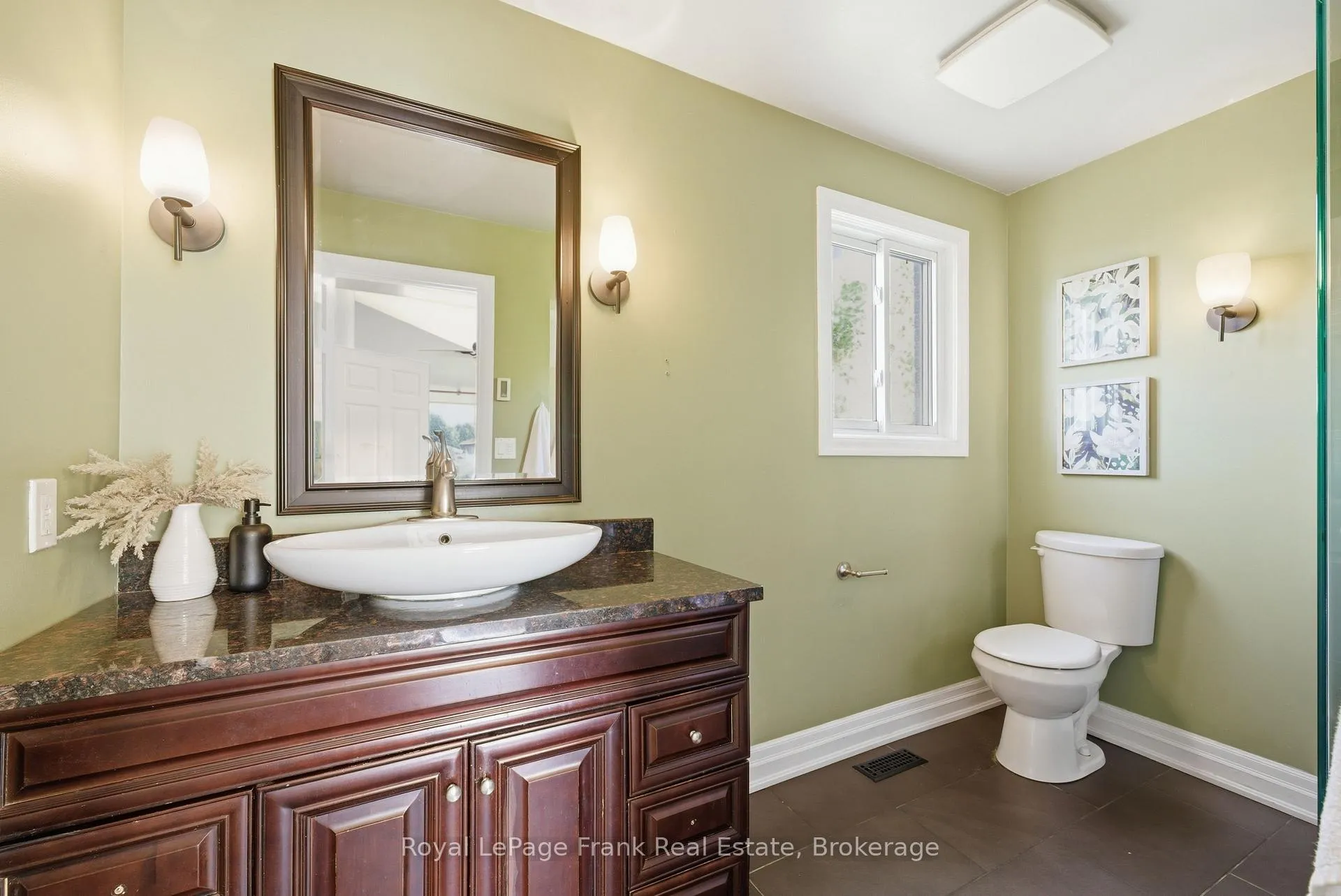 Photo 20 of 1014 Vistula Drive, Pickering, West Shore — HOMEH