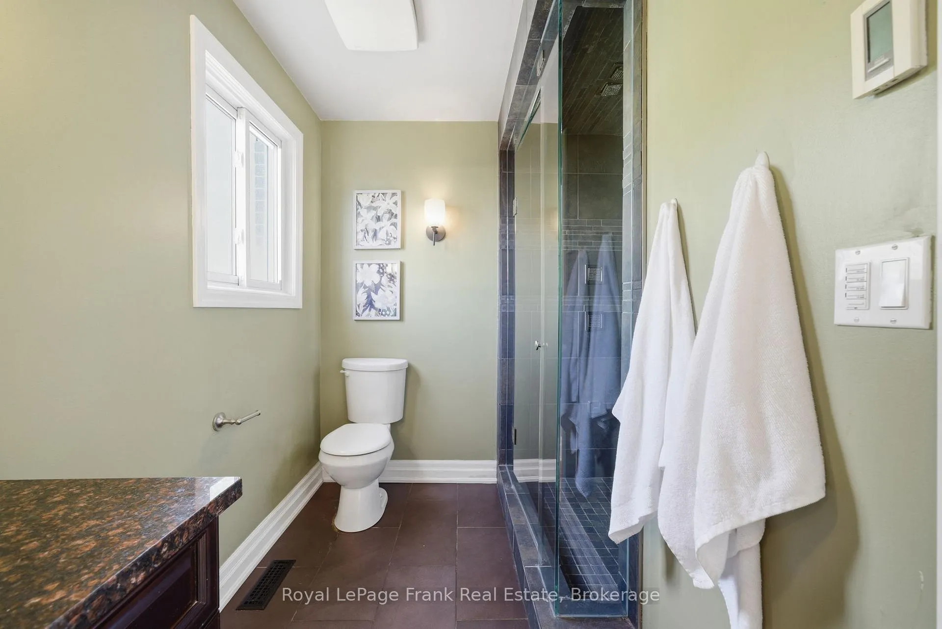 Photo 21 of 1014 Vistula Drive, Pickering, West Shore — HOMEH