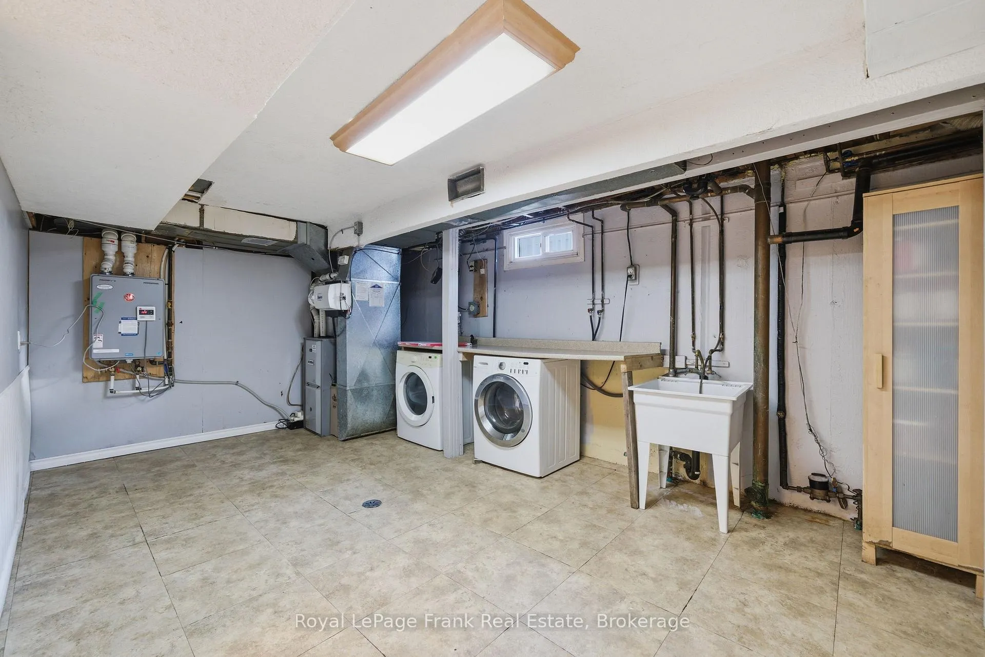 Photo 33 of 1014 Vistula Drive, Pickering, West Shore — HOMEH