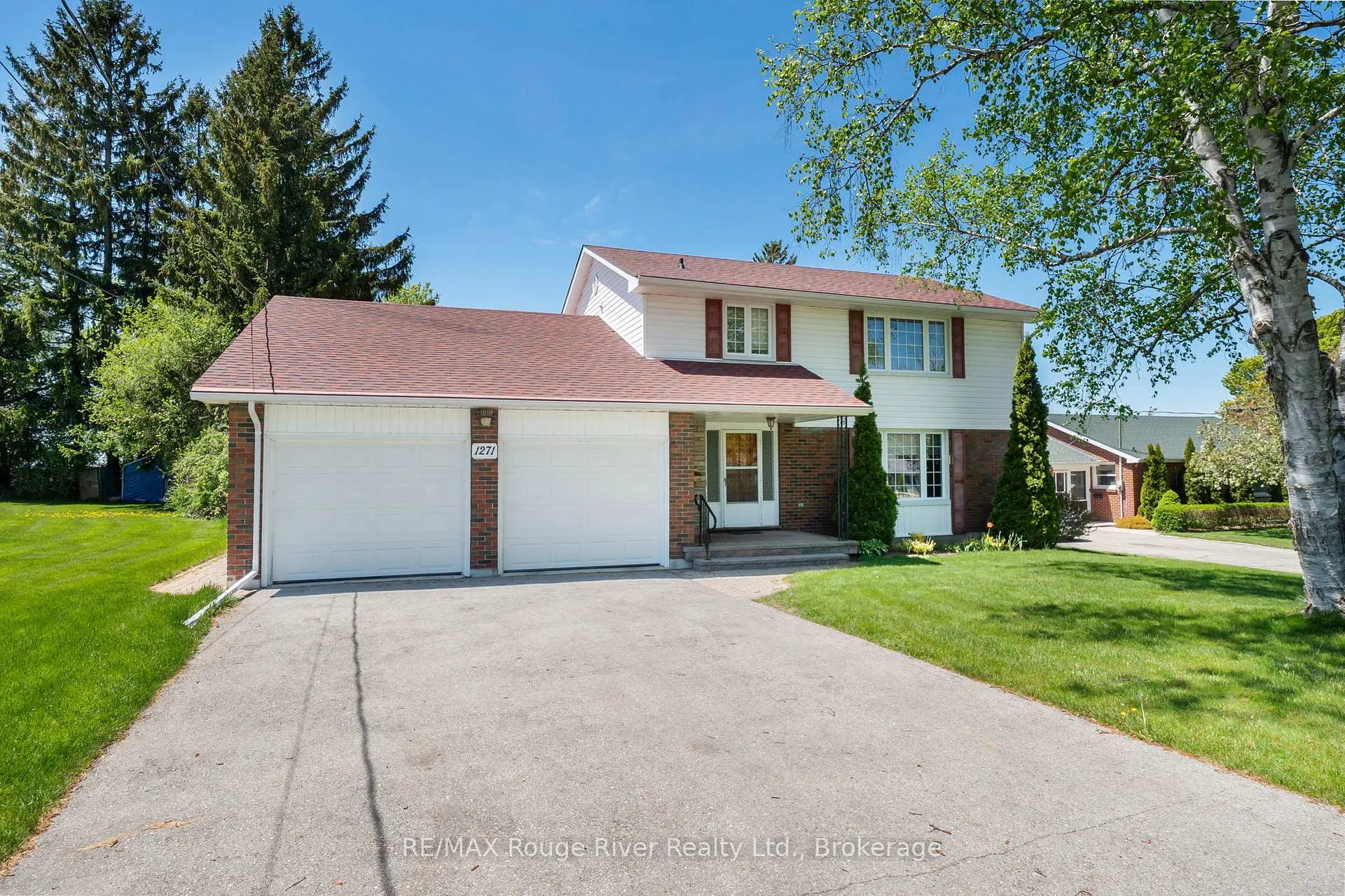 Photo 1 of 1271 Ontario Street, Cobourg — HOMEH