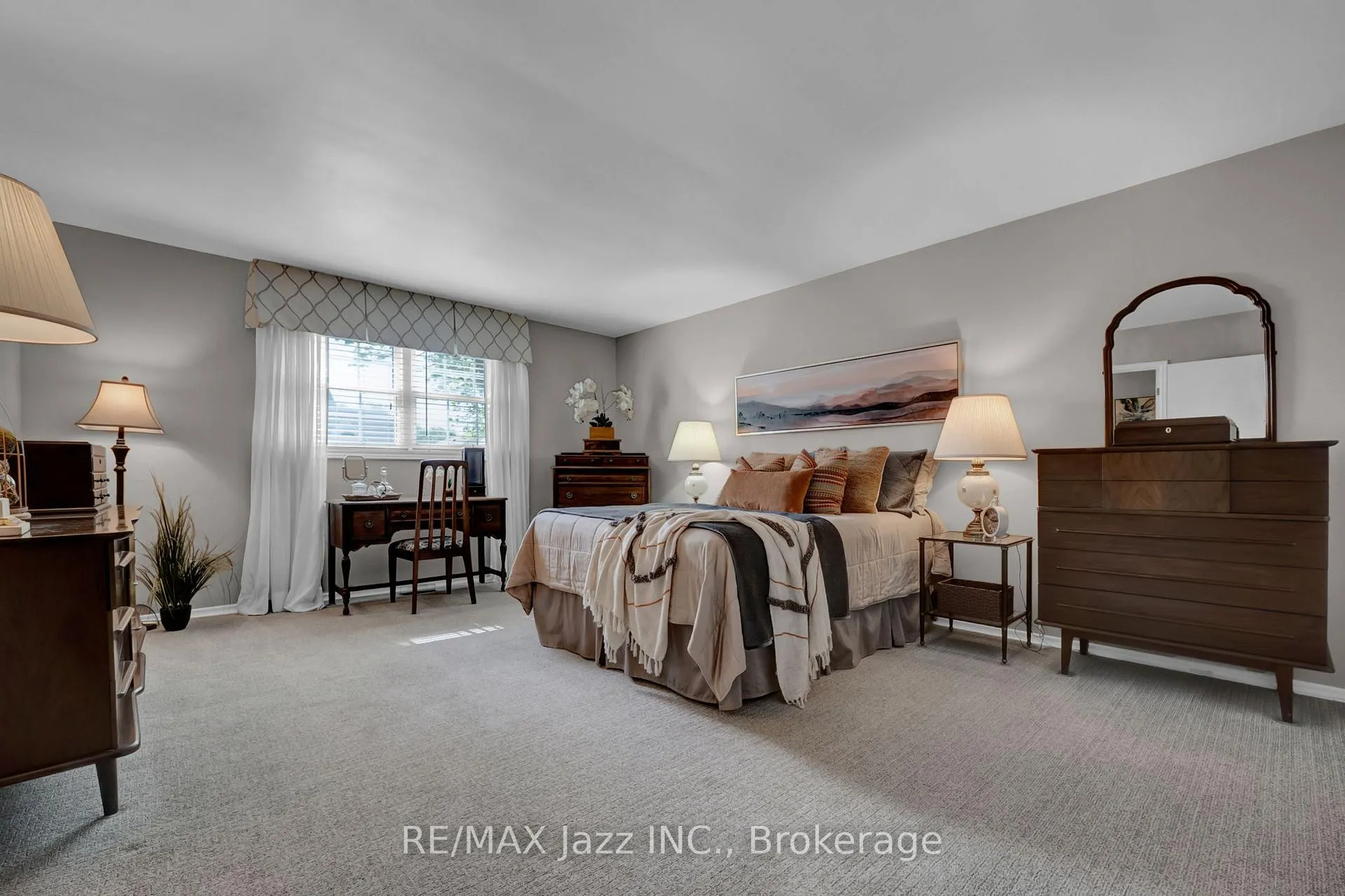 Photo 21 of 961 Swiss Heights, Oshawa, Pinecrest — HOMEH
