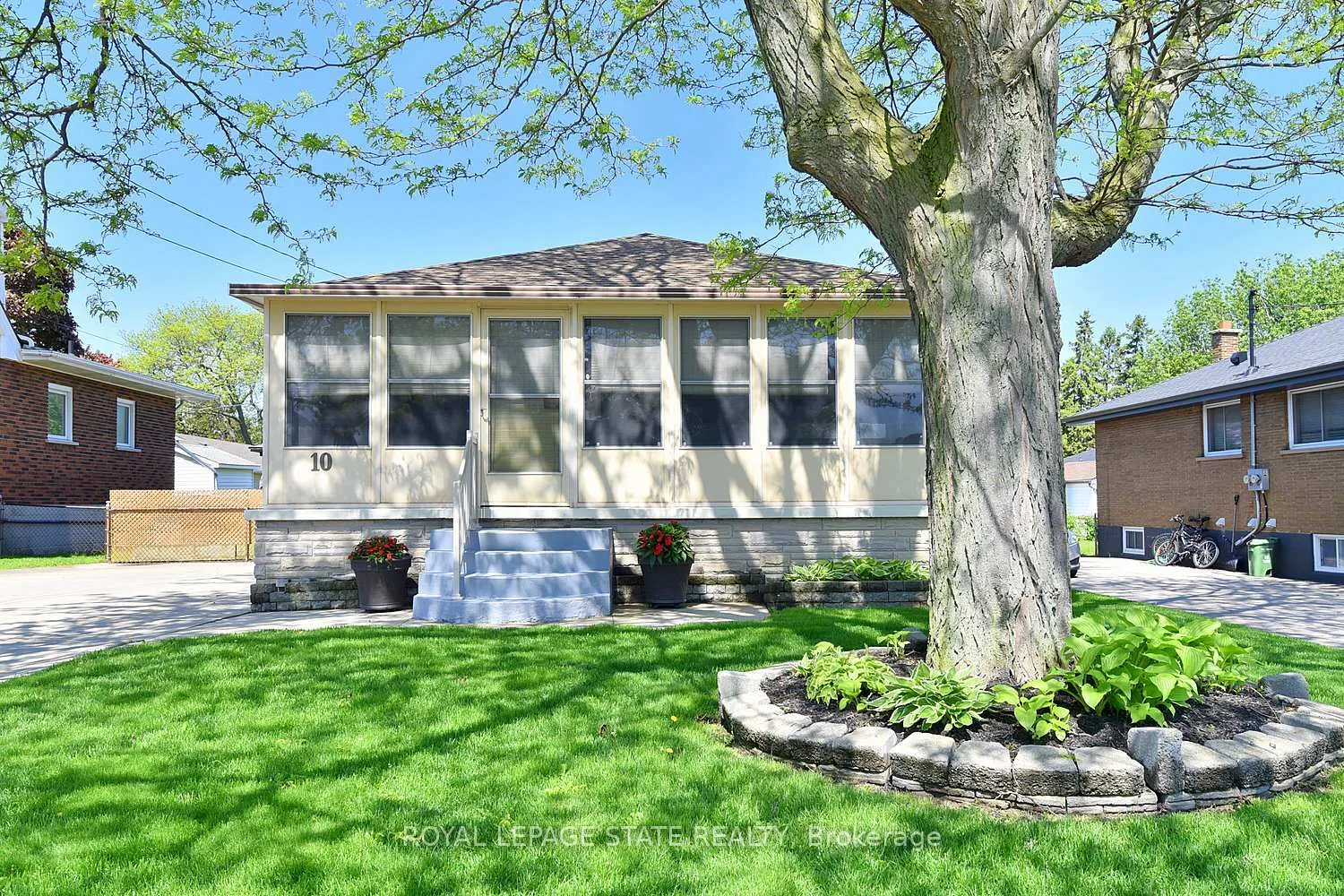 Photo 4 of 10 Alderney Avenue, Hamilton, Hill Park — HOMEH
