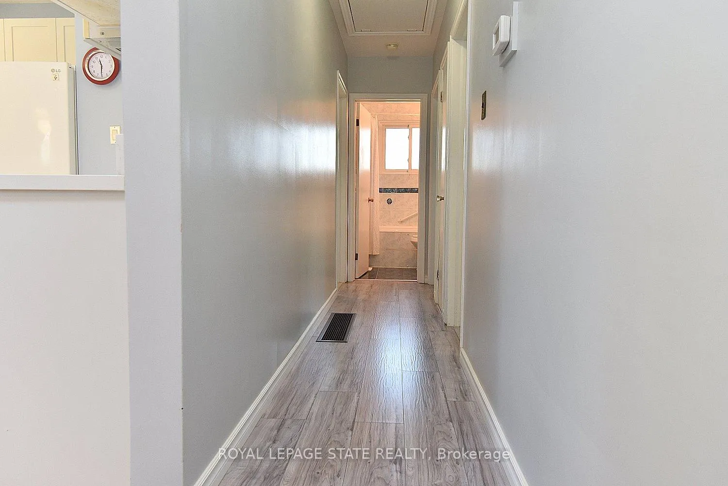 Photo 19 of 10 Alderney Avenue, Hamilton, Hill Park — HOMEH