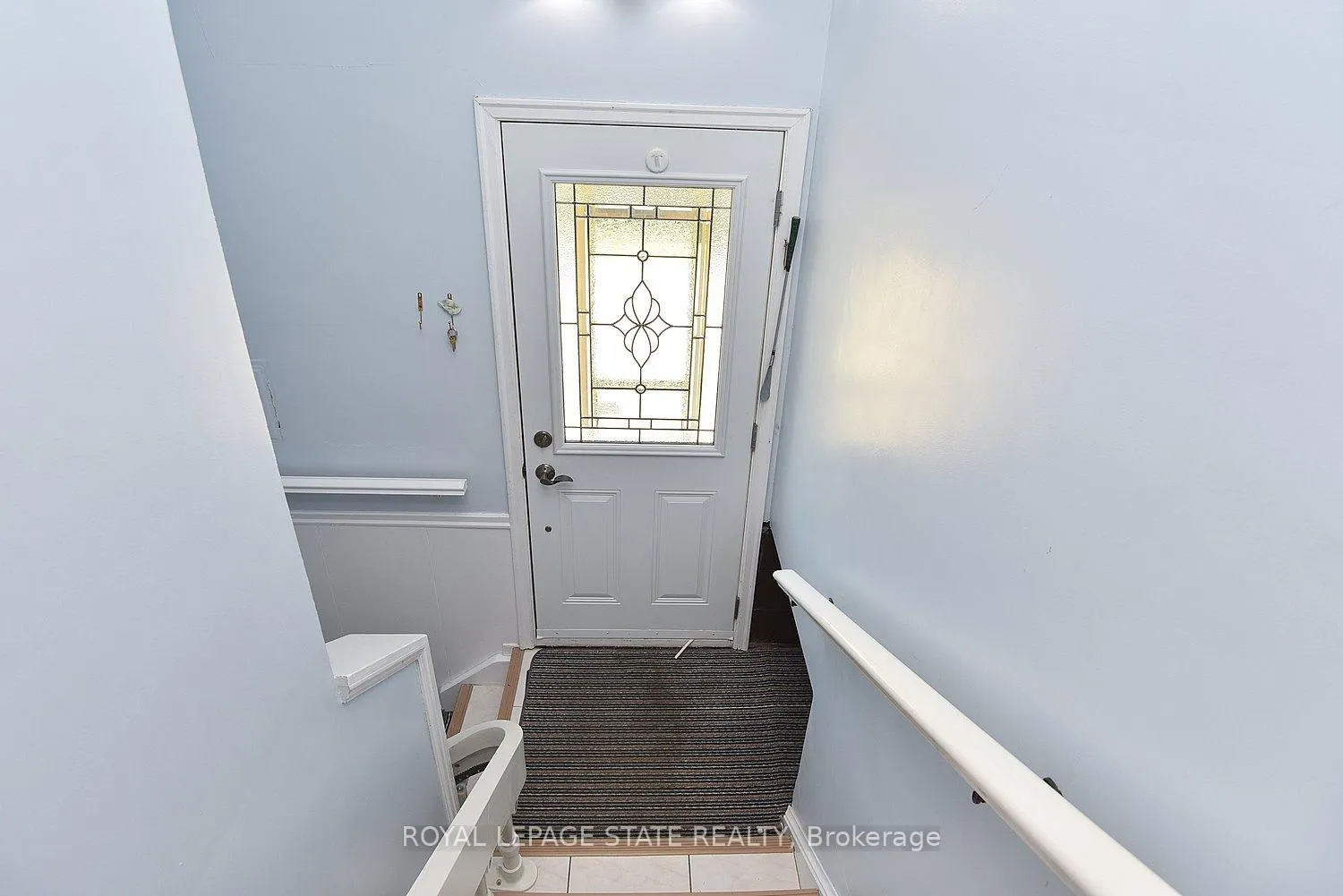 Photo 34 of 10 Alderney Avenue, Hamilton, Hill Park — HOMEH