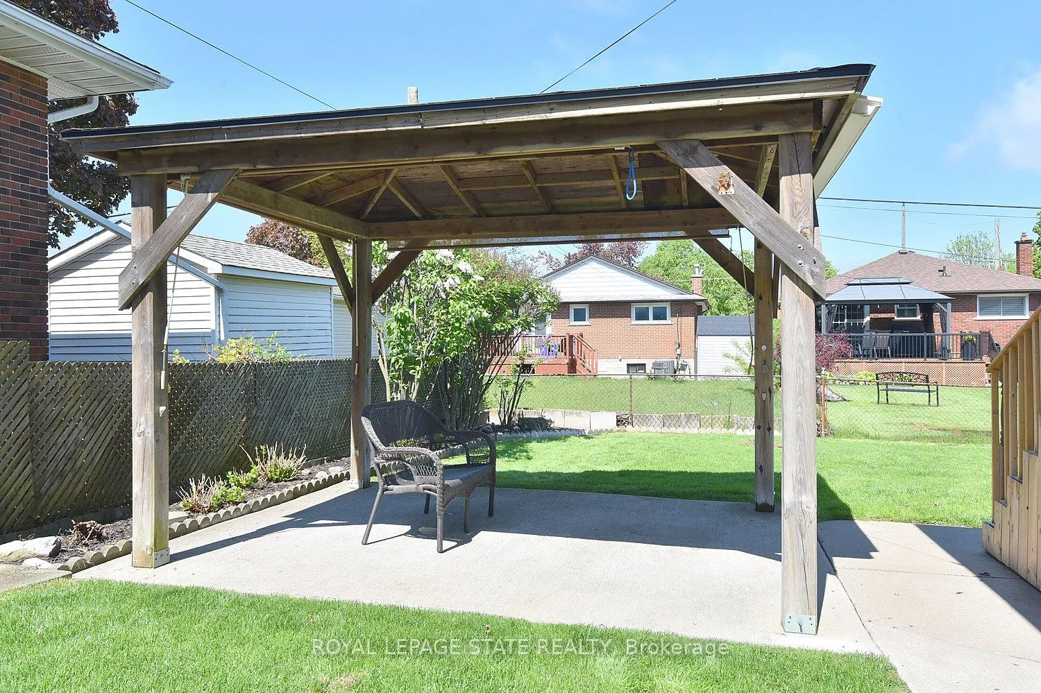 Photo 38 of 10 Alderney Avenue, Hamilton, Hill Park — HOMEH