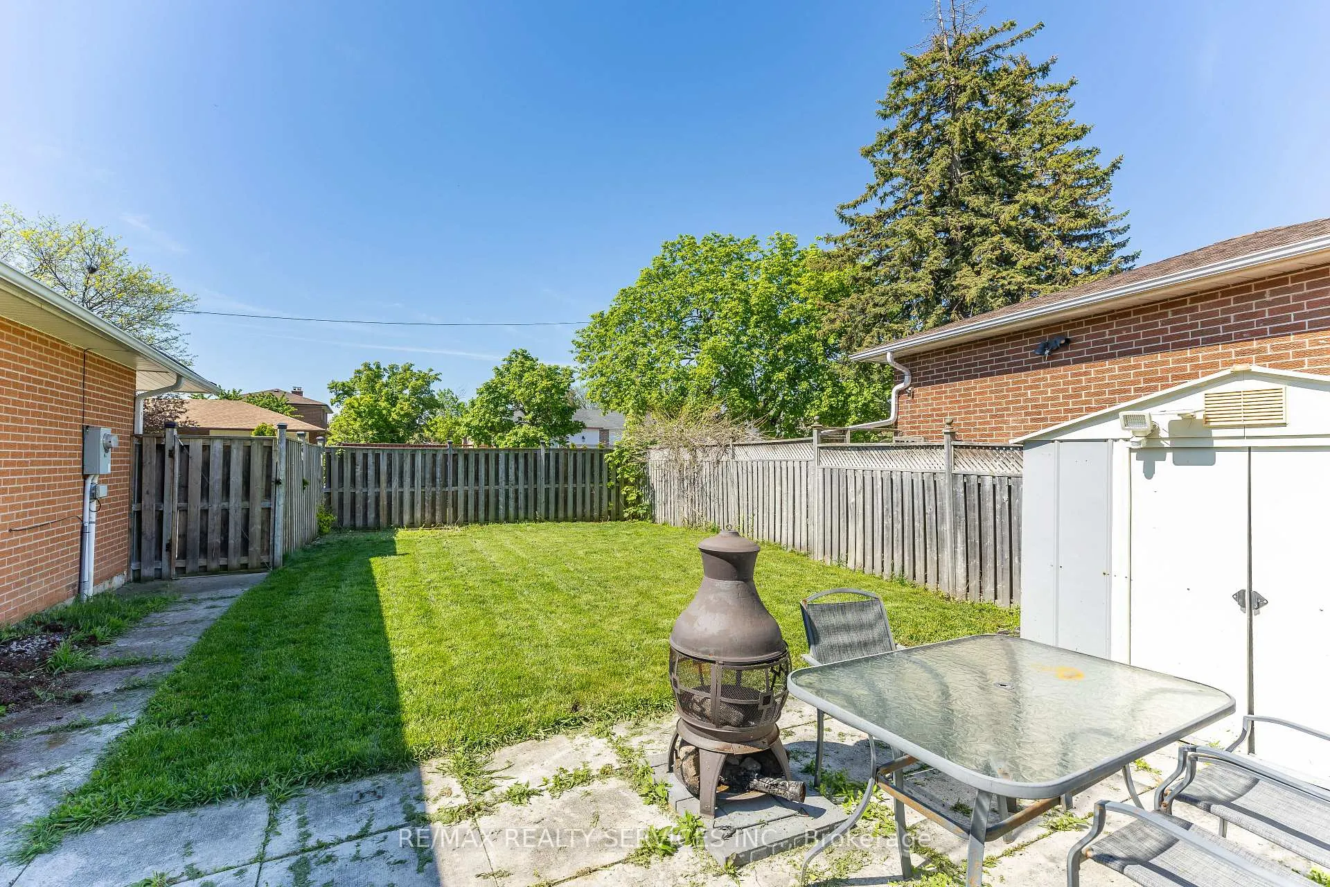 Photo 9 of 84 Marchbank Crescent, Brampton, Central Park — HOMEH