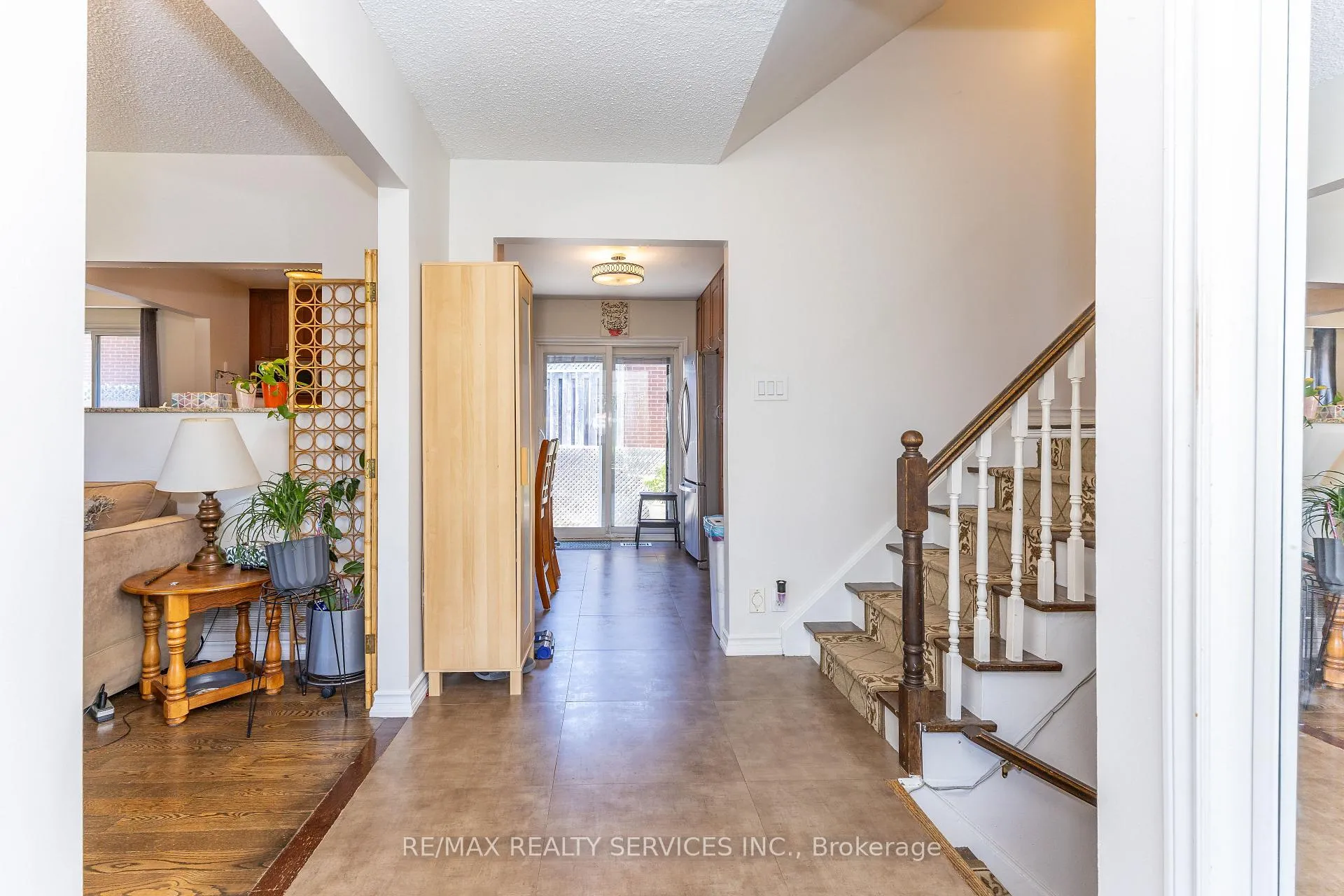 Photo 12 of 84 Marchbank Crescent, Brampton, Central Park — HOMEH