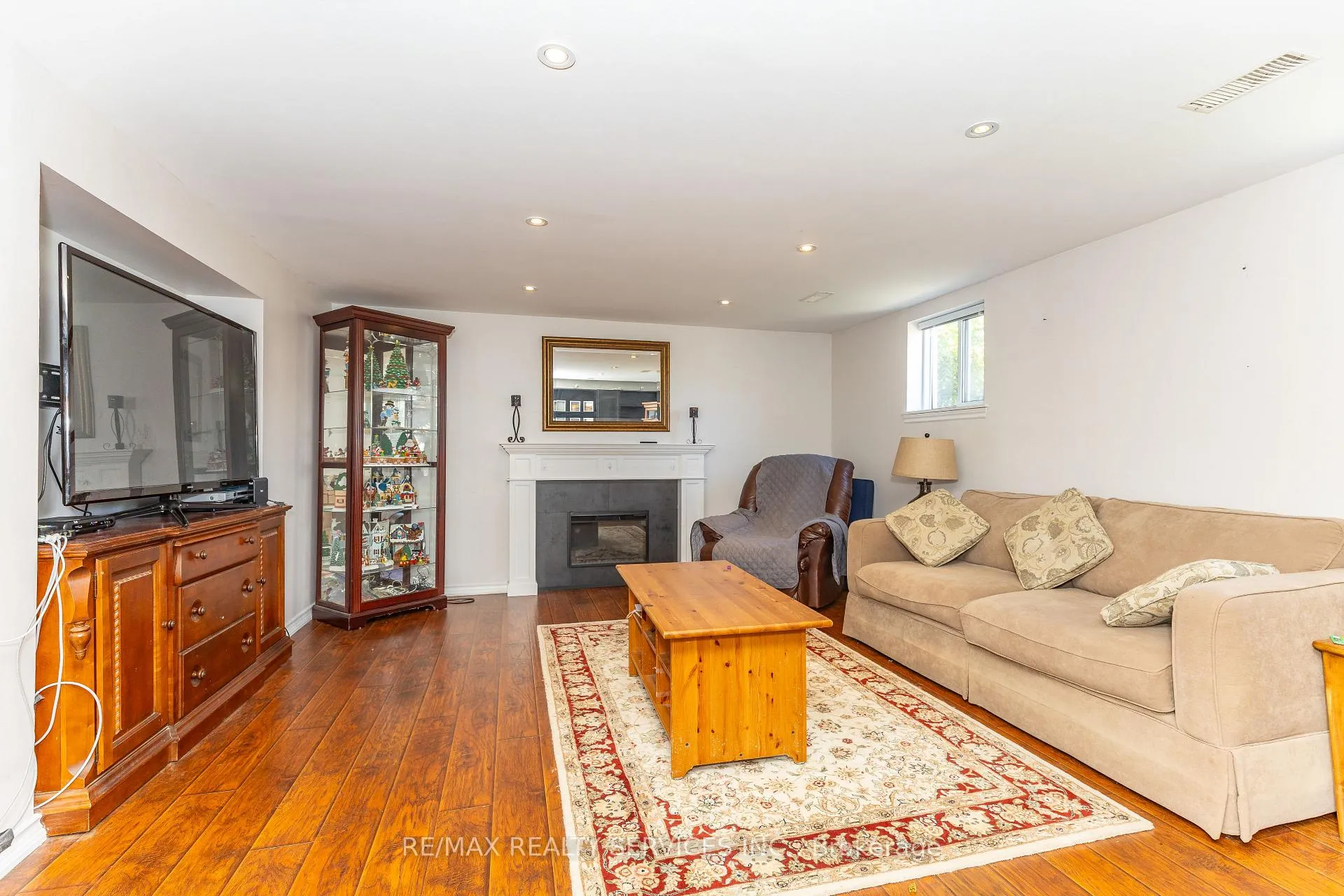 Photo 31 of 84 Marchbank Crescent, Brampton, Central Park — HOMEH
