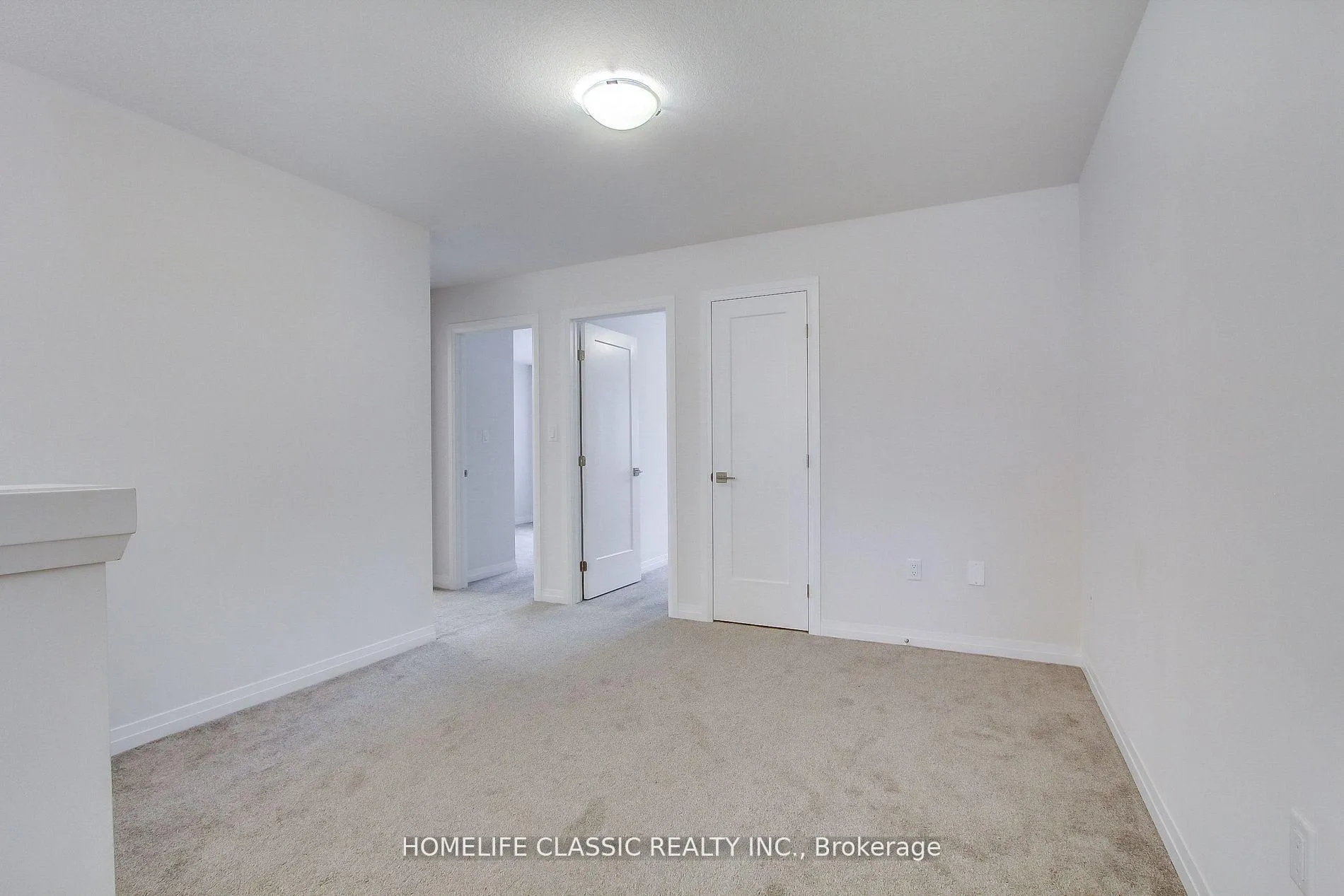 Photo 12 of 103 Greenwich Avenue, Hamilton, Stoney Creek Mountain — HOMEH