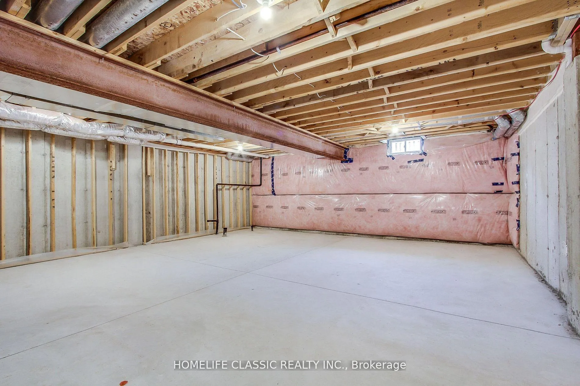 Photo 19 of 103 Greenwich Avenue, Hamilton, Stoney Creek Mountain — HOMEH