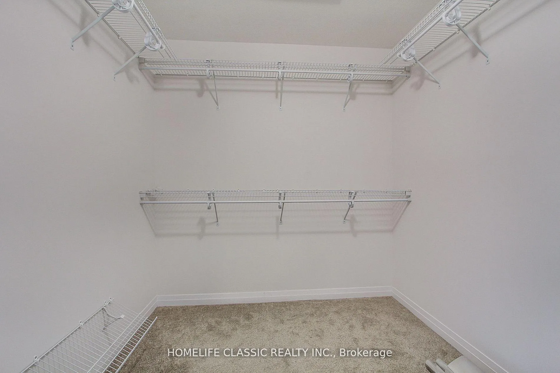 Photo 23 of 103 Greenwich Avenue, Hamilton, Stoney Creek Mountain — HOMEH