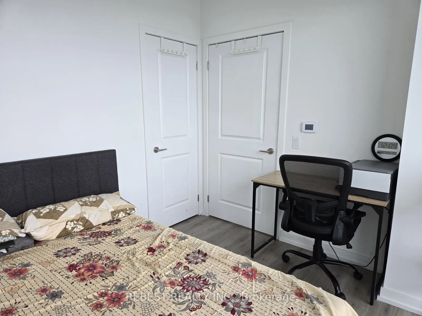Photo 12 of Unit 5202, 395 Bloor Street E, Toronto, North St. James Town — HOMEH