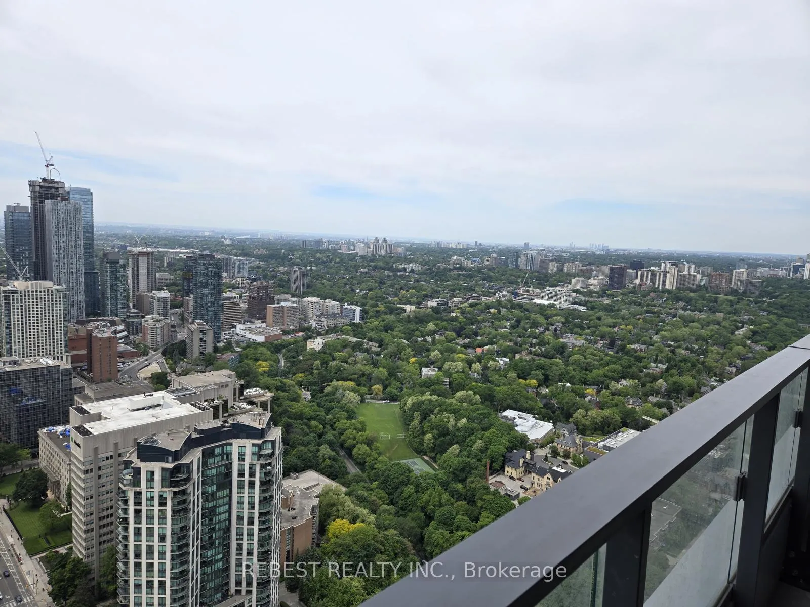 Photo 17 of Unit 5202, 395 Bloor Street E, Toronto, North St. James Town — HOMEH