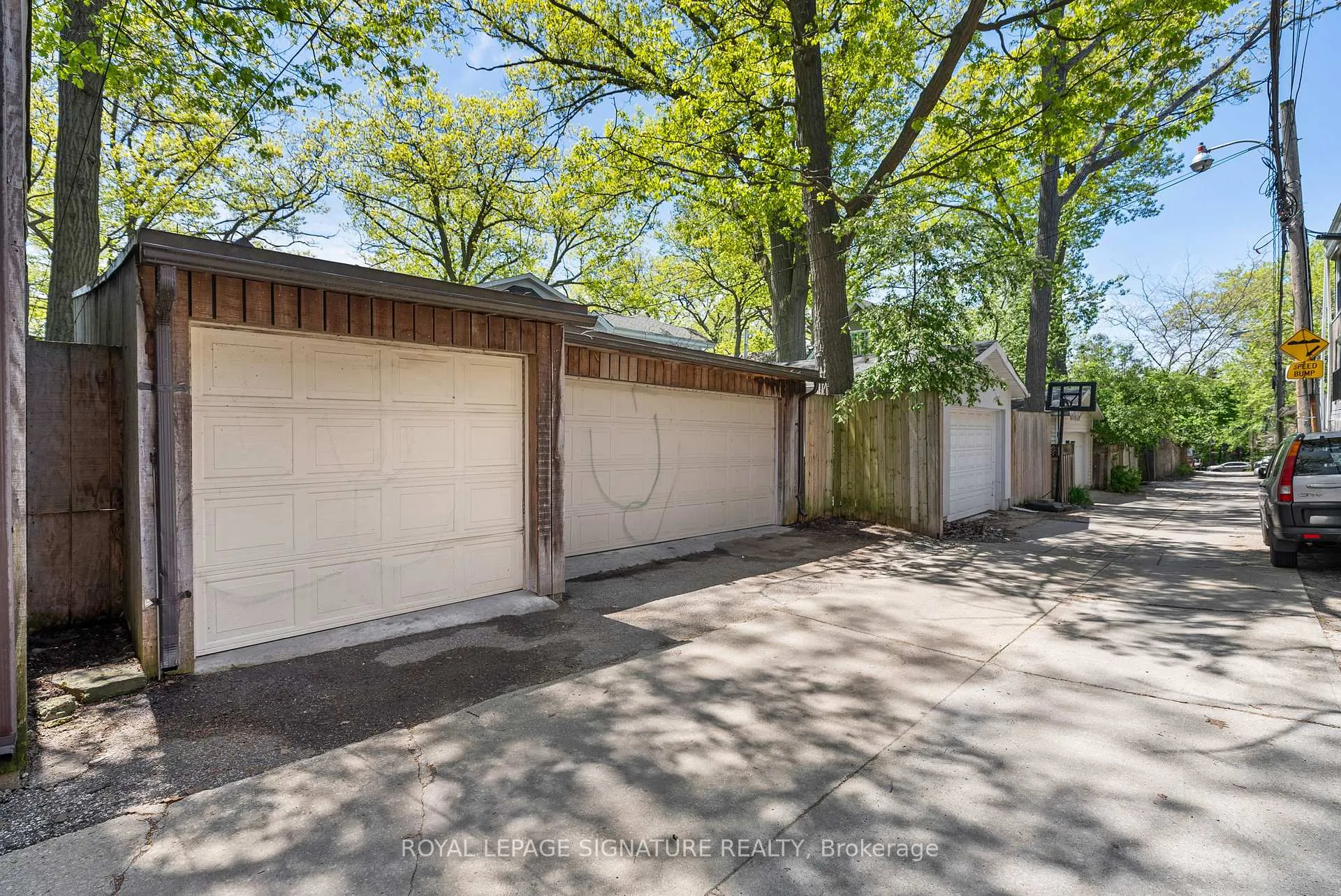 Photo 5 of 14 Hazel Avenue, Toronto, The Beaches — HOMEH