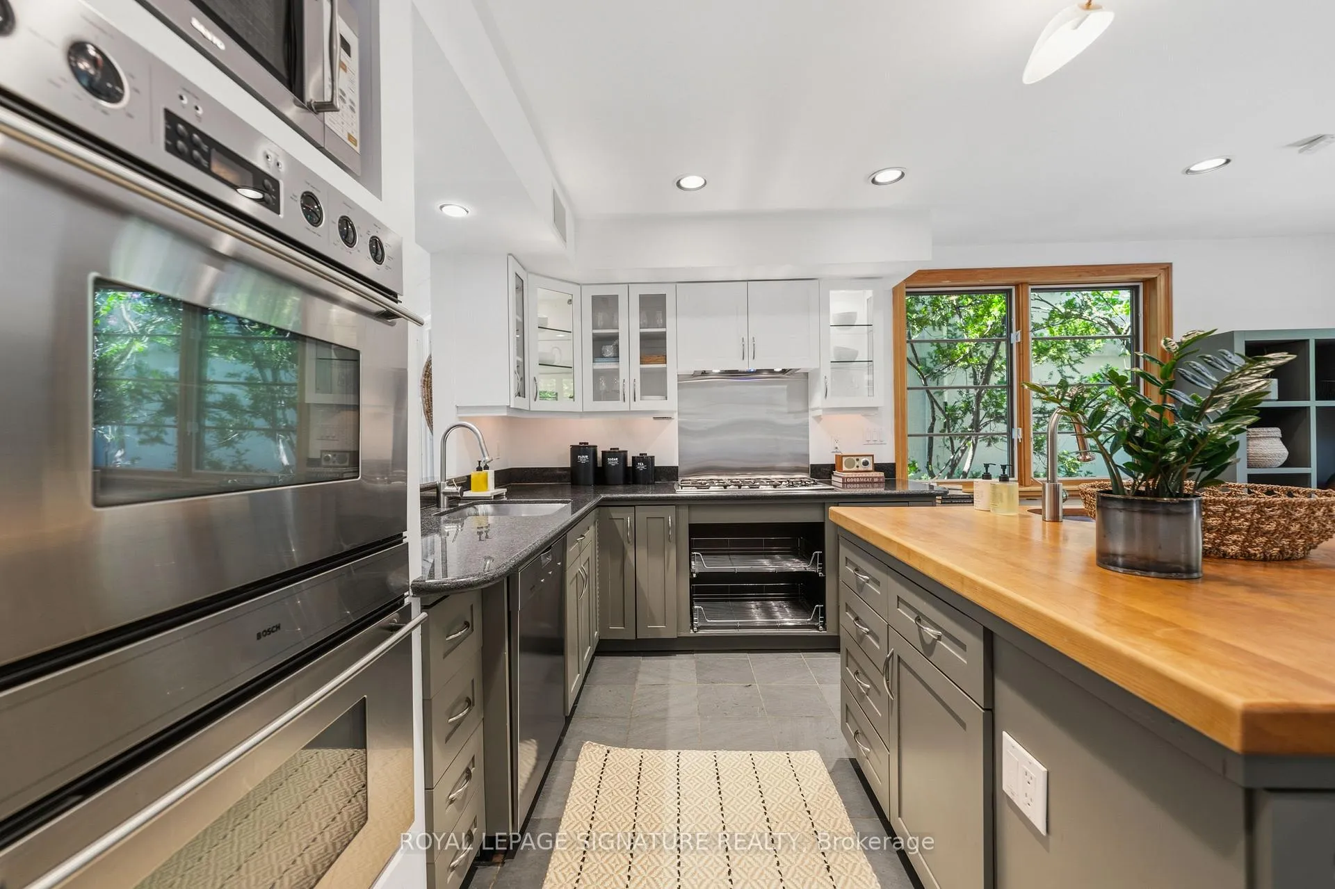 Photo 16 of 14 Hazel Avenue, Toronto, The Beaches — HOMEH