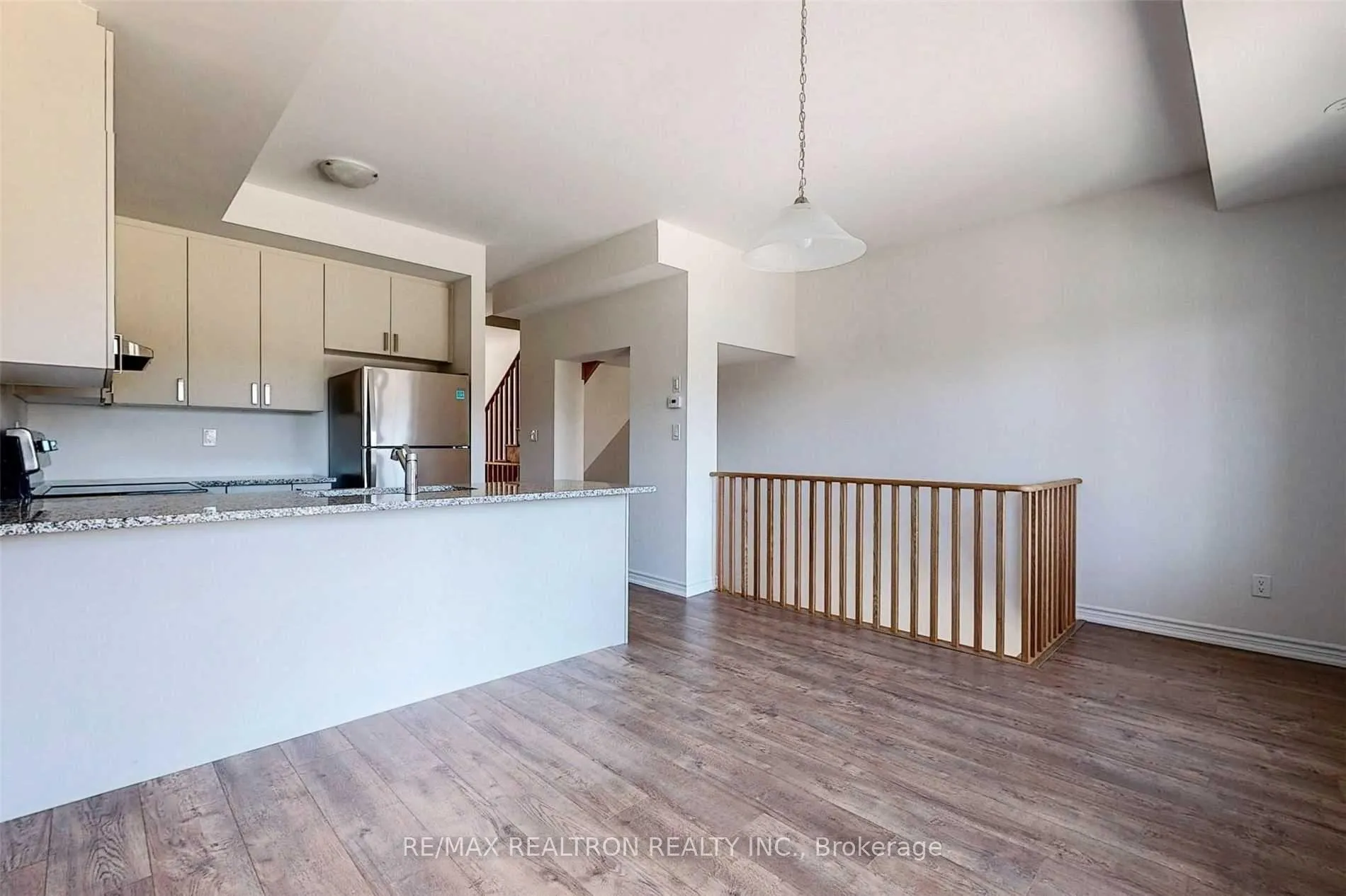 Photo 5 of Unit 73, 203 Royal Northern Path, Oshawa, Windfields — HOMEH