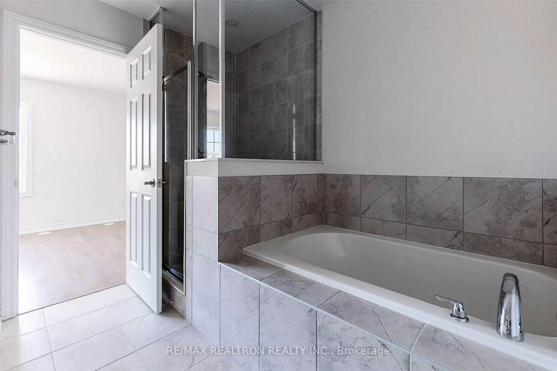 Photo 27 of Unit 73, 203 Royal Northern Path, Oshawa, Windfields — HOMEH