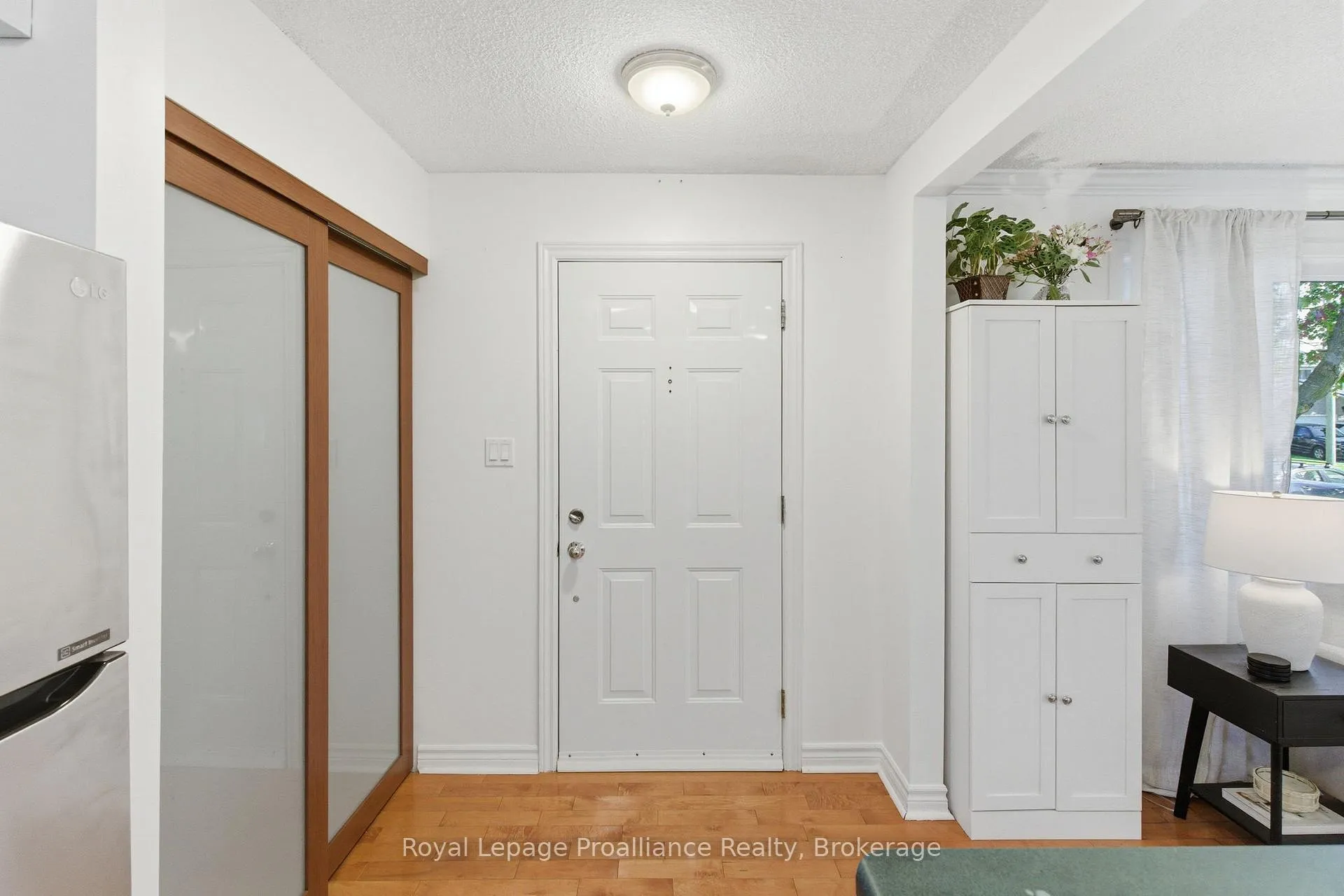 Photo 7 of 629 Mackechnie Crescent, Cobourg — HOMEH