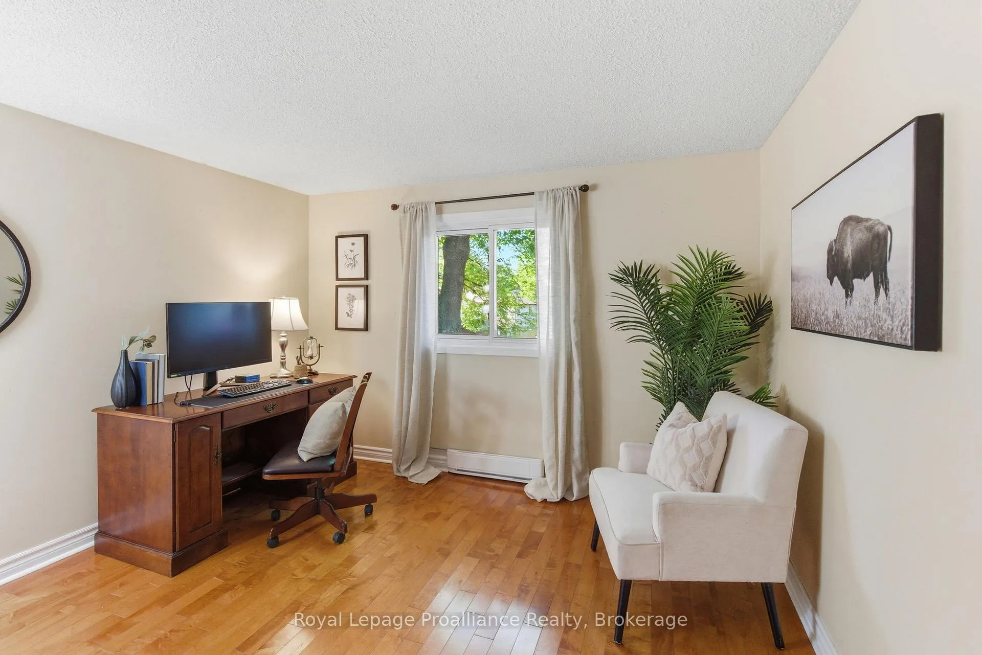 Photo 25 of 629 Mackechnie Crescent, Cobourg — HOMEH
