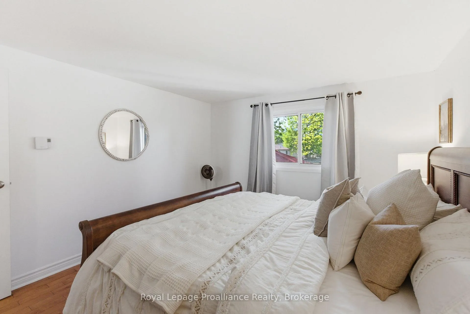 Photo 30 of 629 Mackechnie Crescent, Cobourg — HOMEH