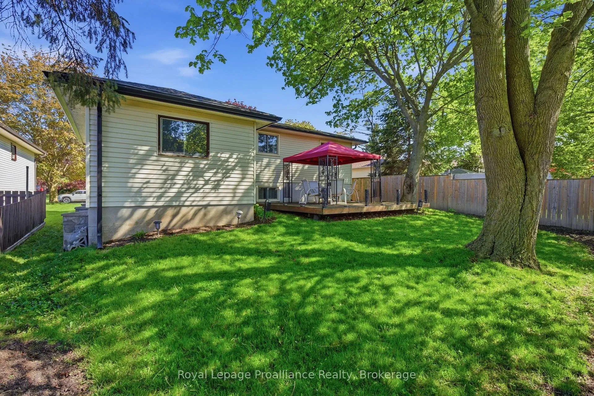 Photo 41 of 629 Mackechnie Crescent, Cobourg — HOMEH