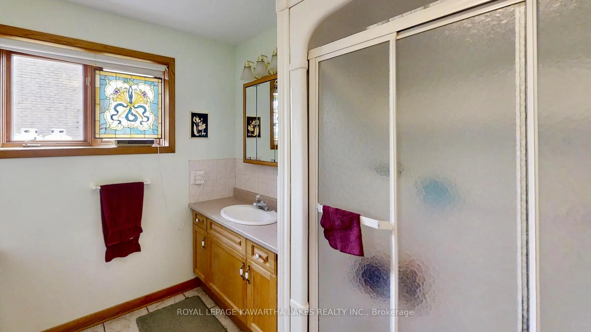 Photo 41 of 21 Emerald Street, Kawartha Lakes, Fenelon — HOMEH
