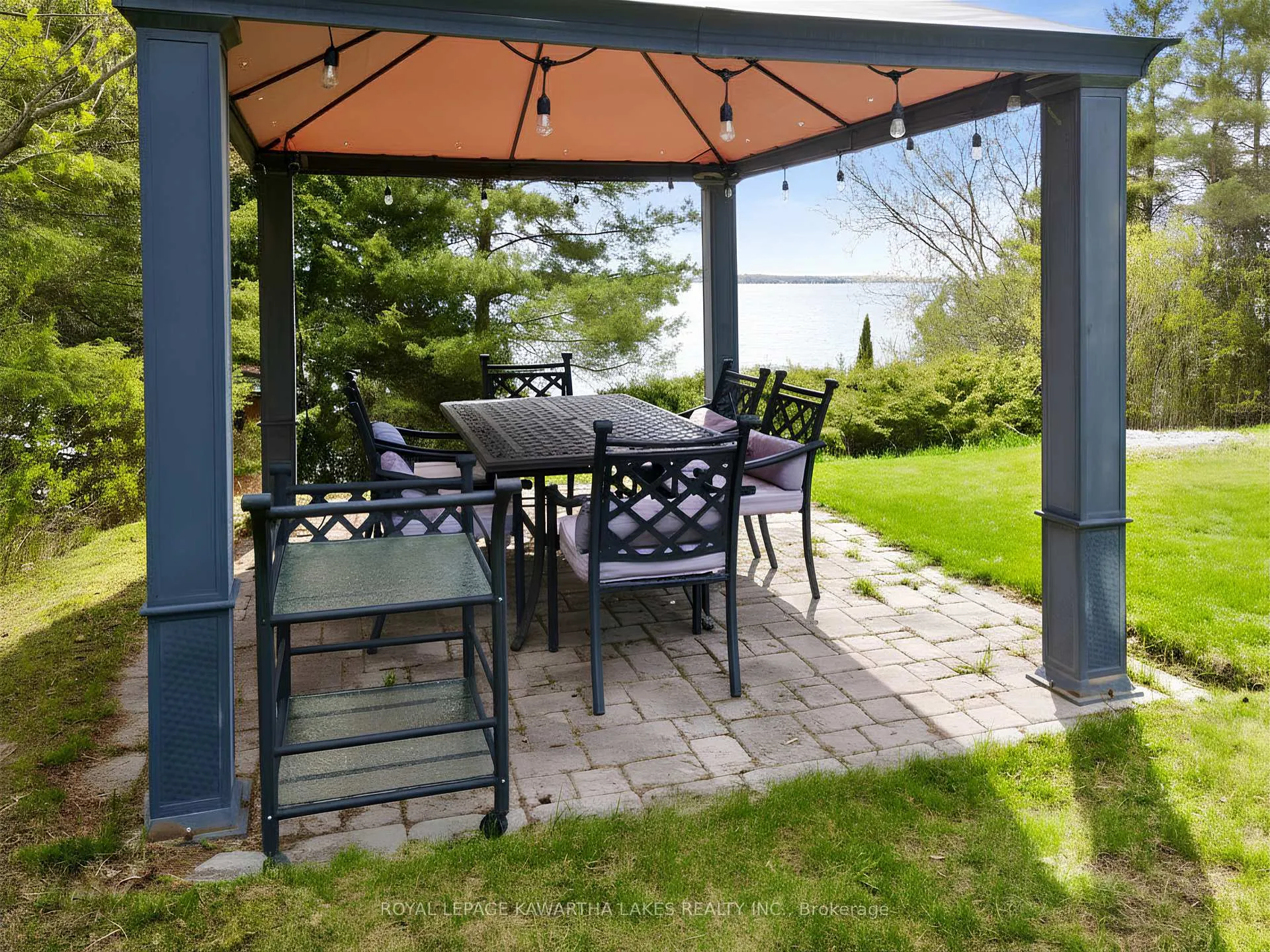 Photo 44 of 21 Emerald Street, Kawartha Lakes, Fenelon — HOMEH