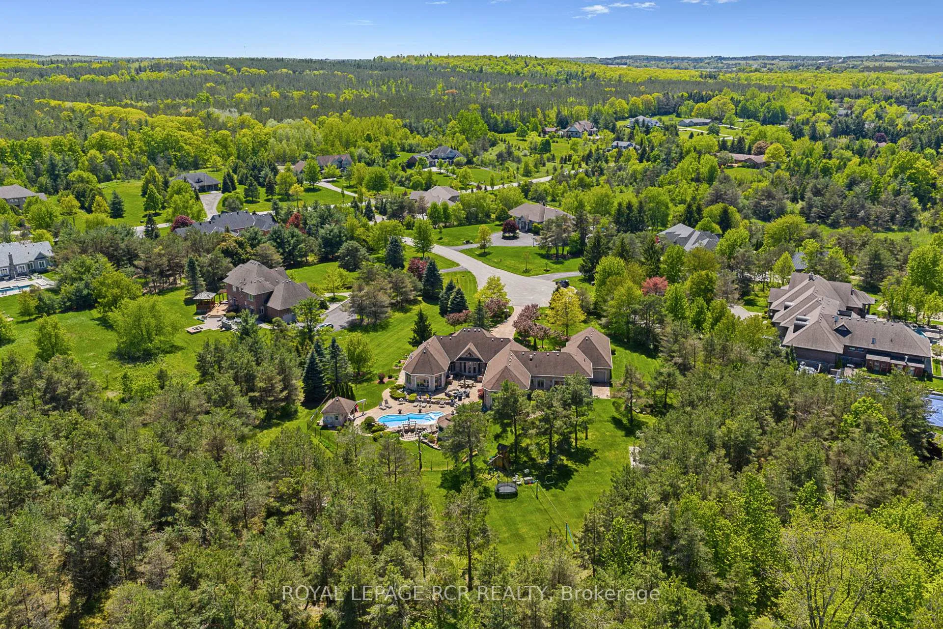 Photo 5 of 7 Sugarbush Lane, Uxbridge, Rural Uxbridge — HOMEH