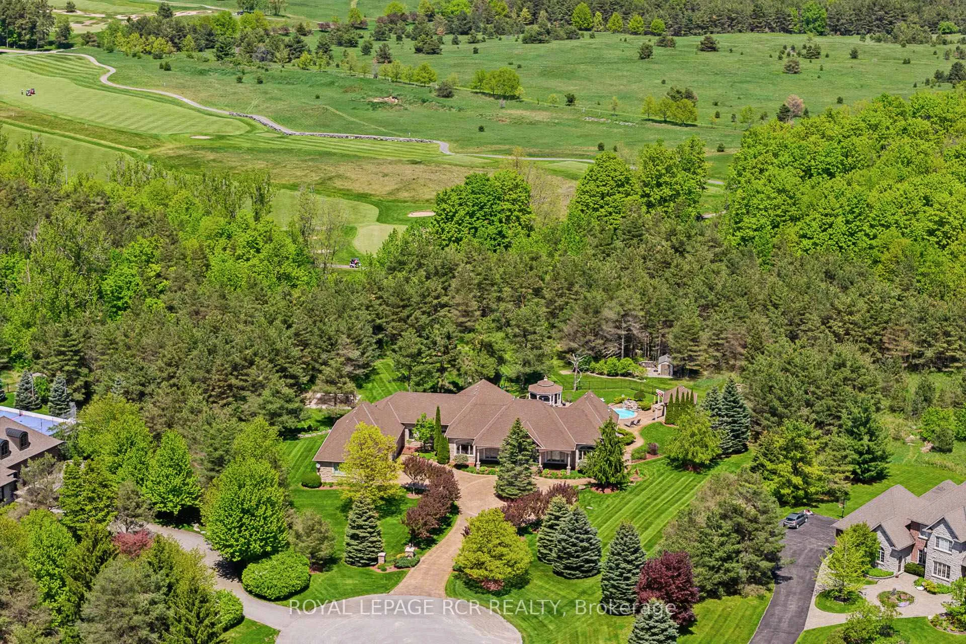 Photo 9 of 7 Sugarbush Lane, Uxbridge, Rural Uxbridge — HOMEH