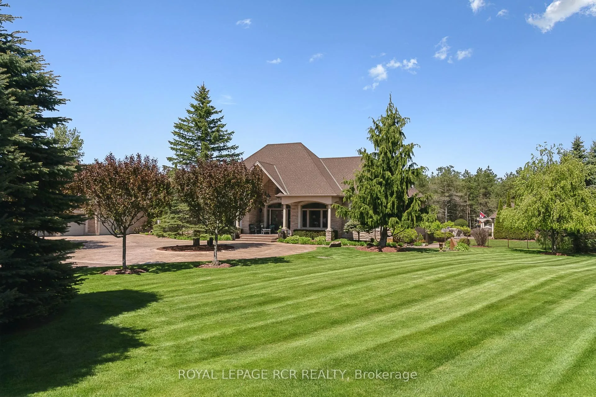 Photo 43 of 7 Sugarbush Lane, Uxbridge, Rural Uxbridge — HOMEH