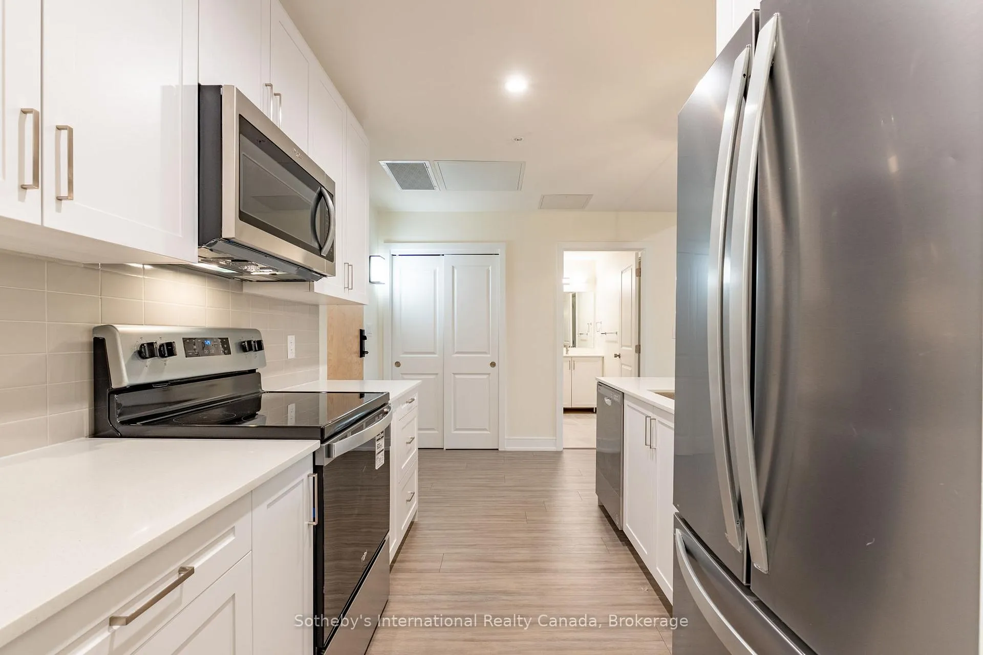 Photo 8 of Unit 416, 121 Mary Street, Clearview, Creemore — HOMEH