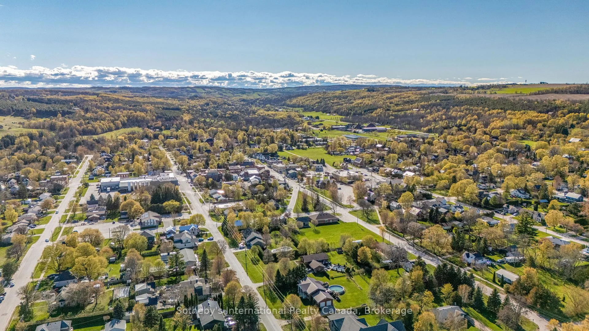 Photo 31 of Unit 416, 121 Mary Street, Clearview, Creemore — HOMEH