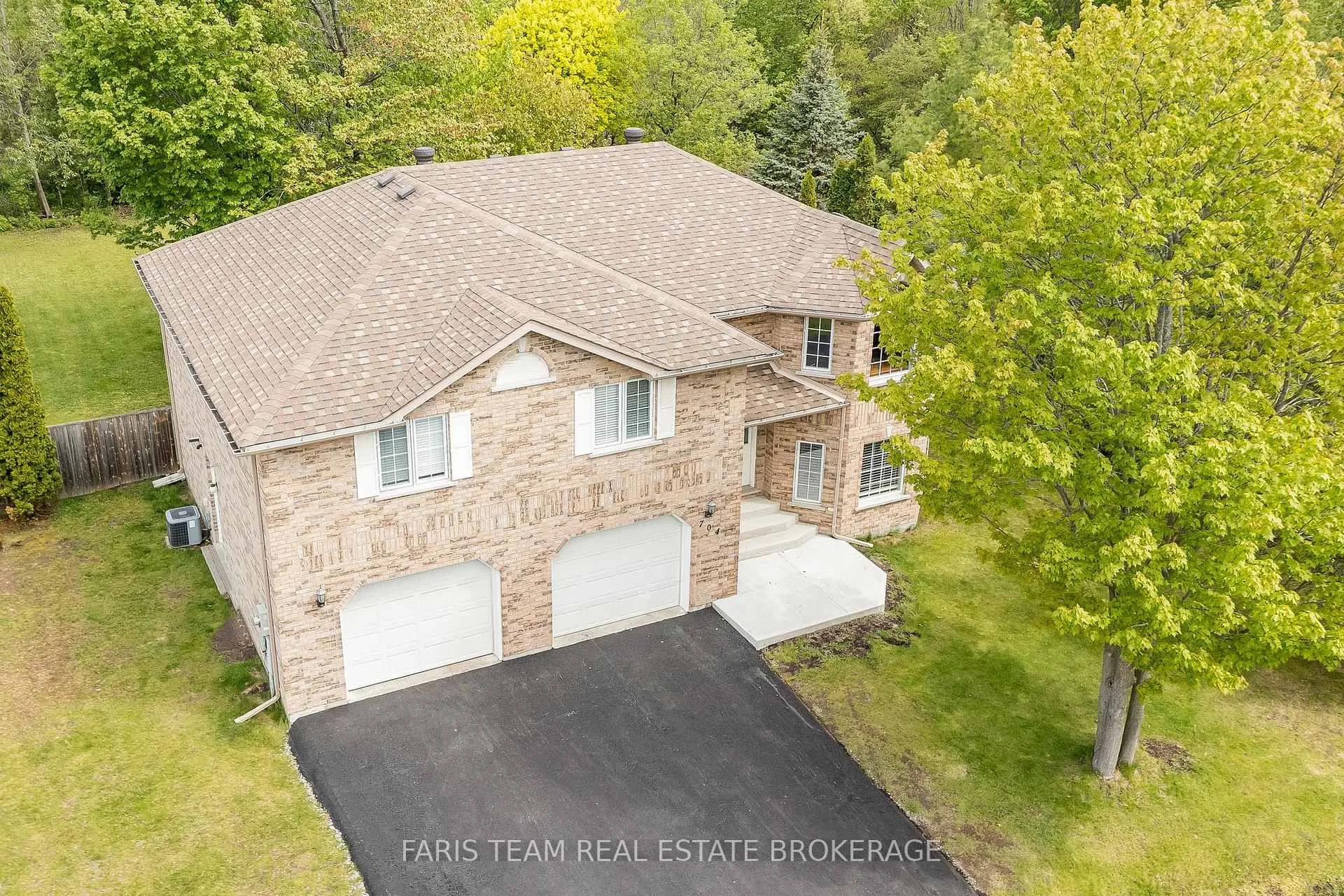 Photo 2 of 704 Trinity Street, Innisfil, Alcona — HOMEH