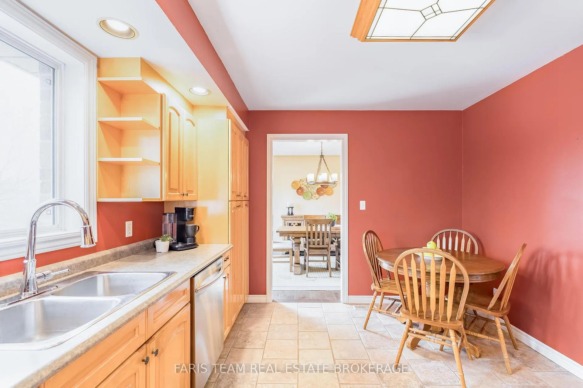 Photo 10 of 704 Trinity Street, Innisfil, Alcona — HOMEH
