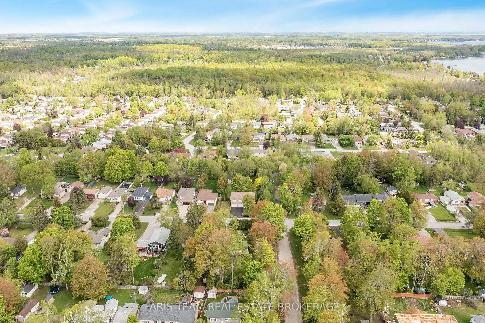 Photo 41 of 704 Trinity Street, Innisfil, Alcona — HOMEH